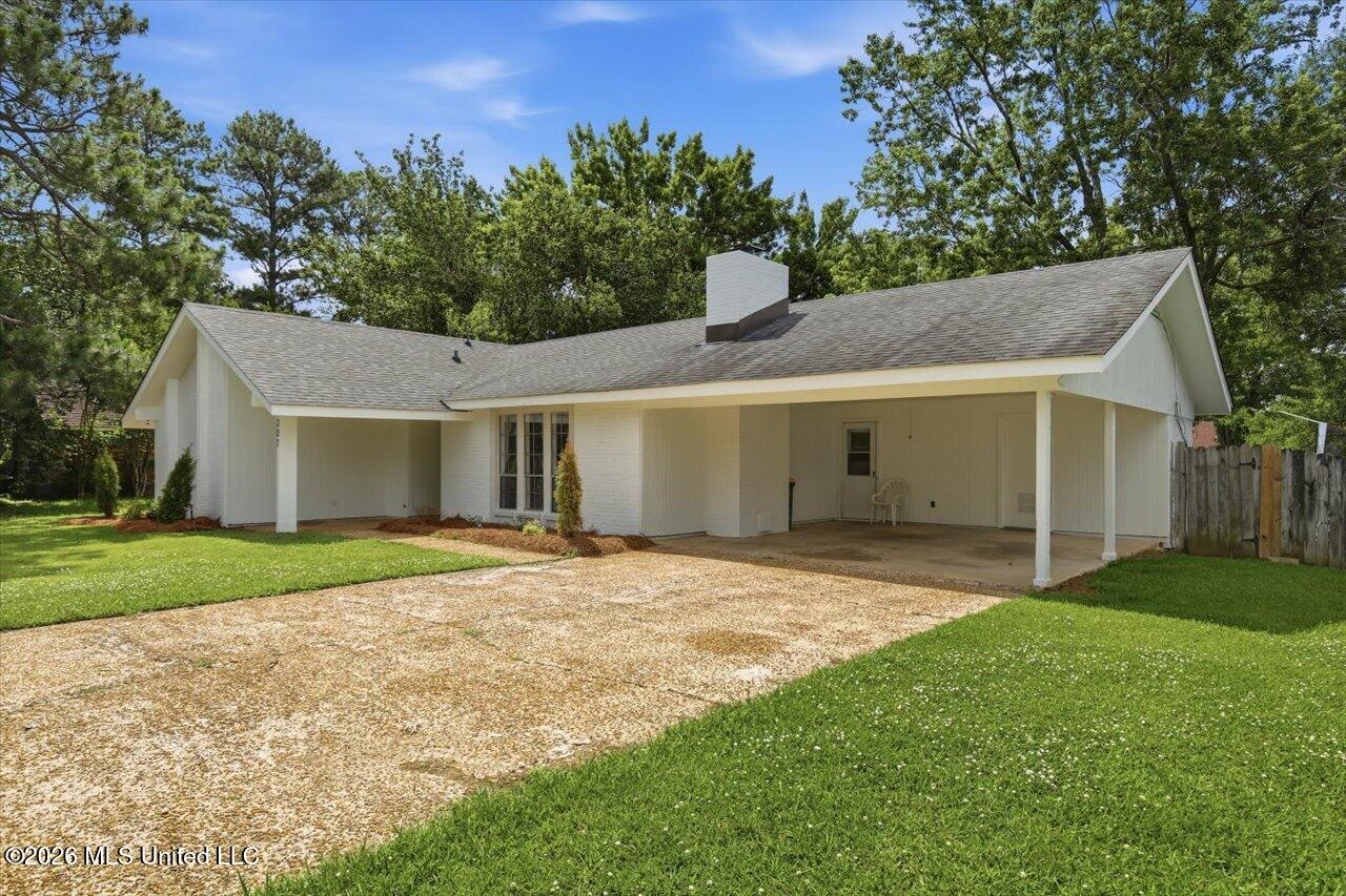 307 Pear Orchard Circle Property Photo 3