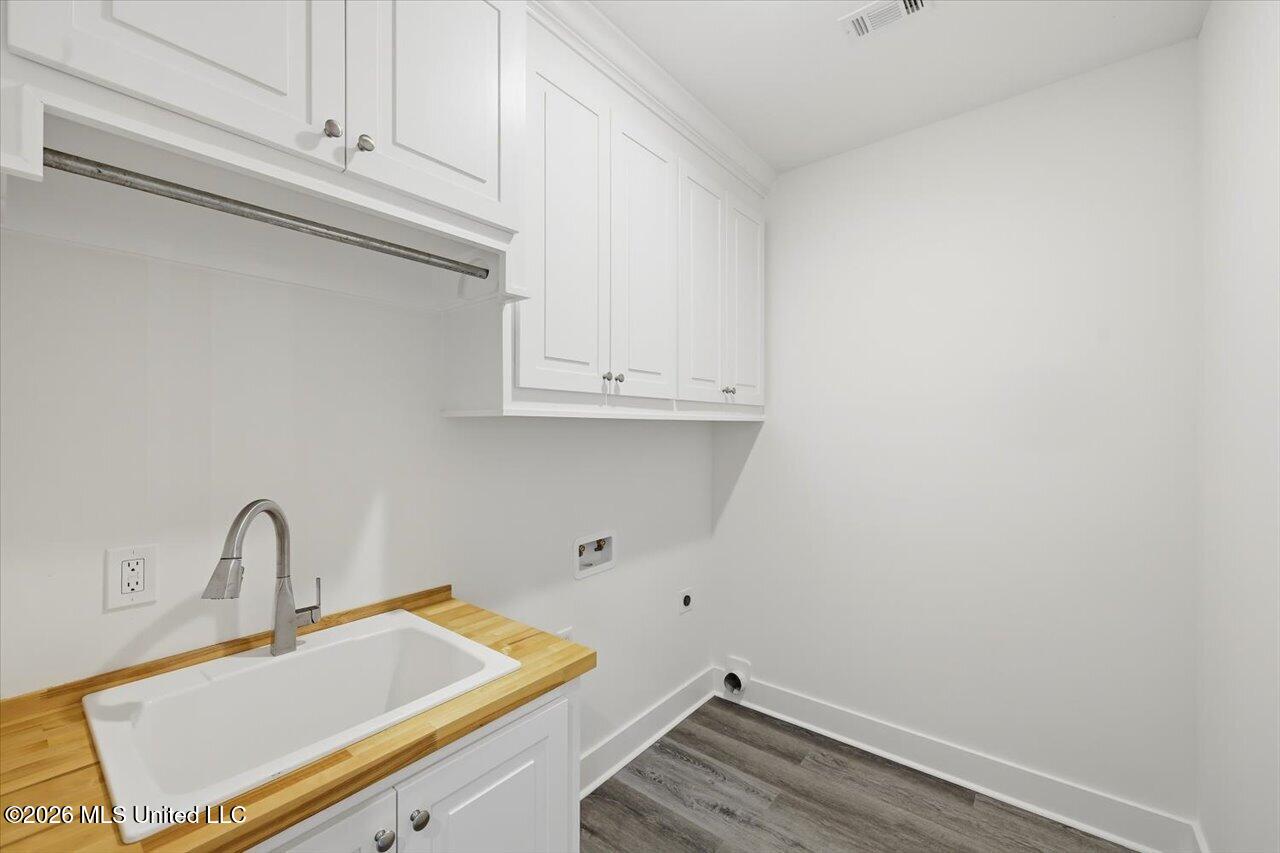 222 New Haven Lane Property Photo 15