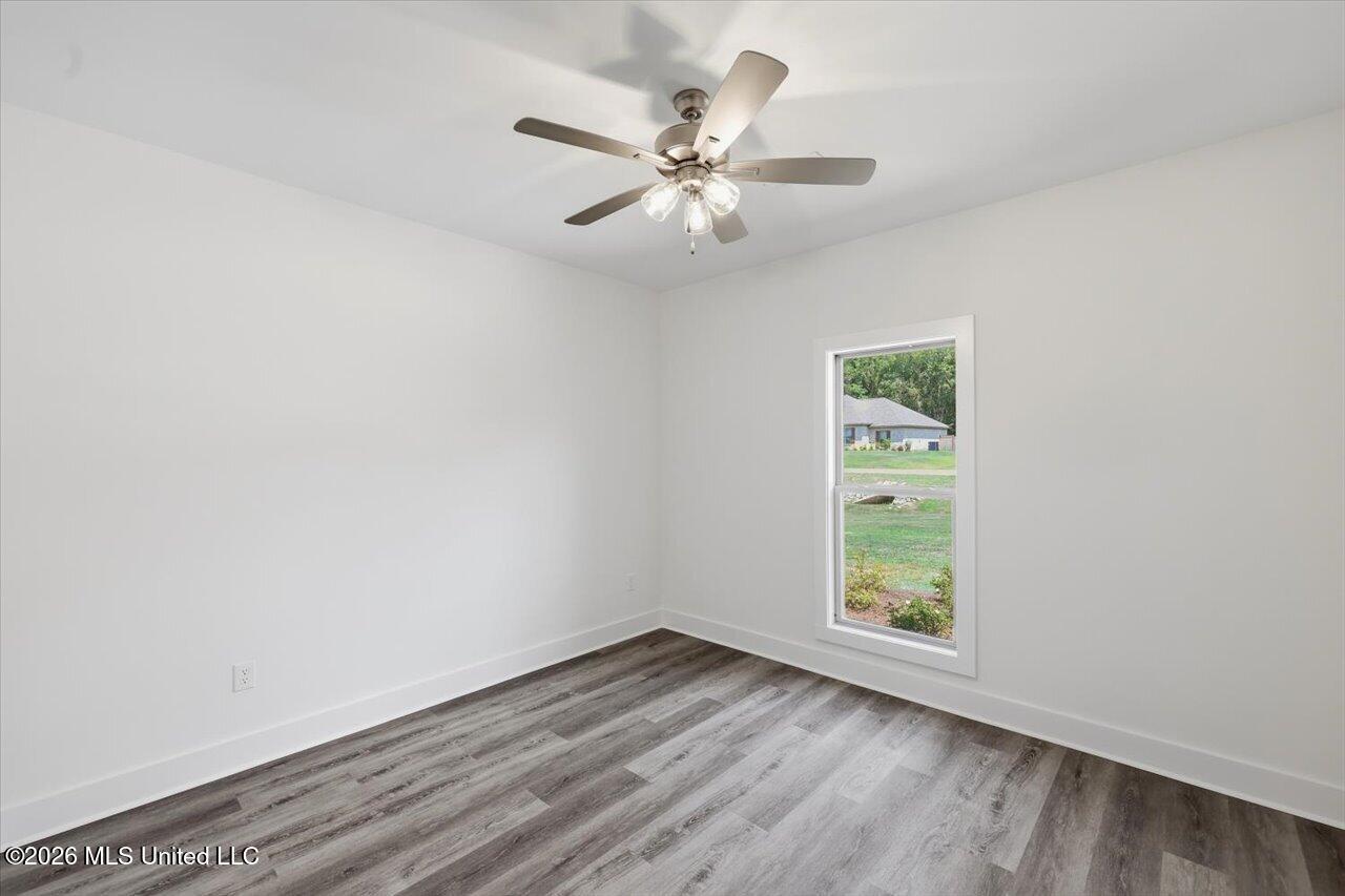 222 New Haven Lane Property Photo 22
