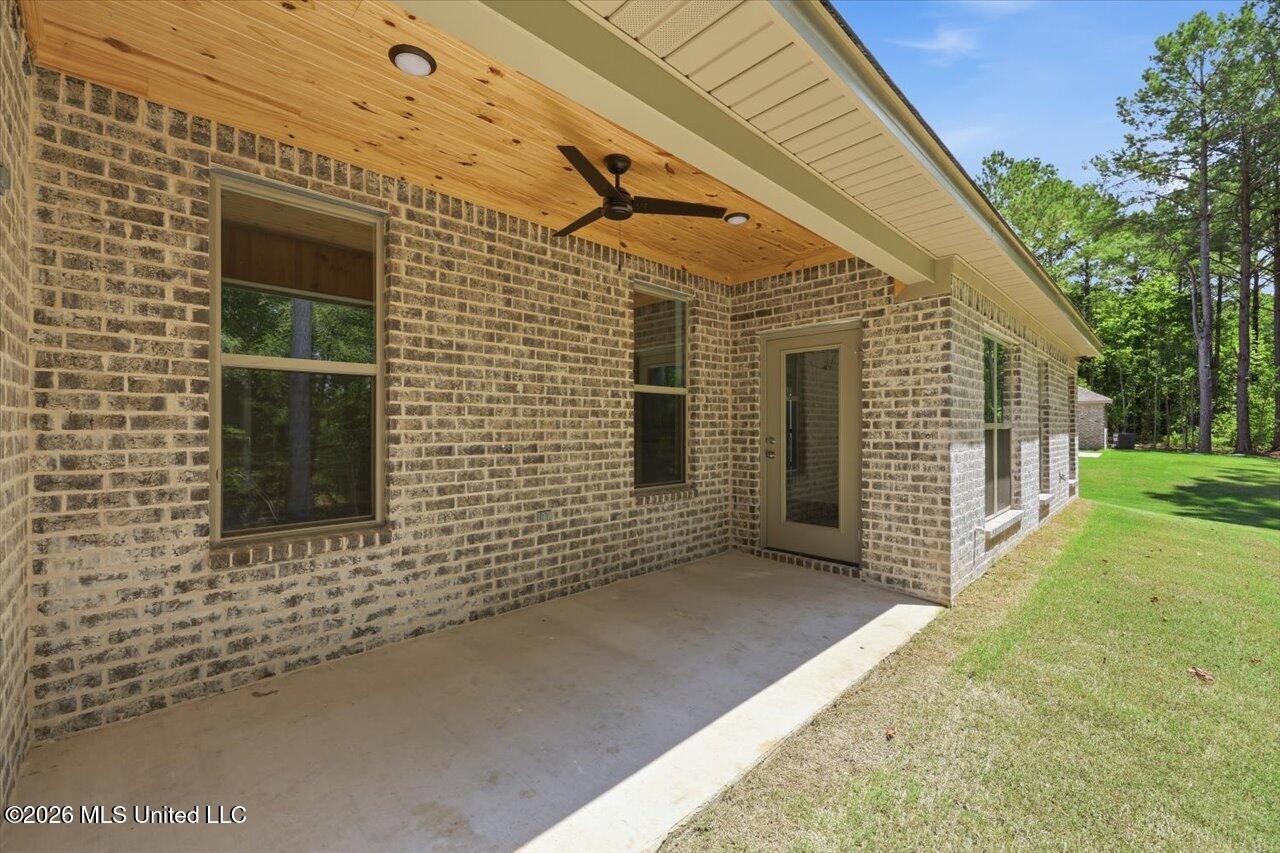 222 New Haven Lane Property Photo 26