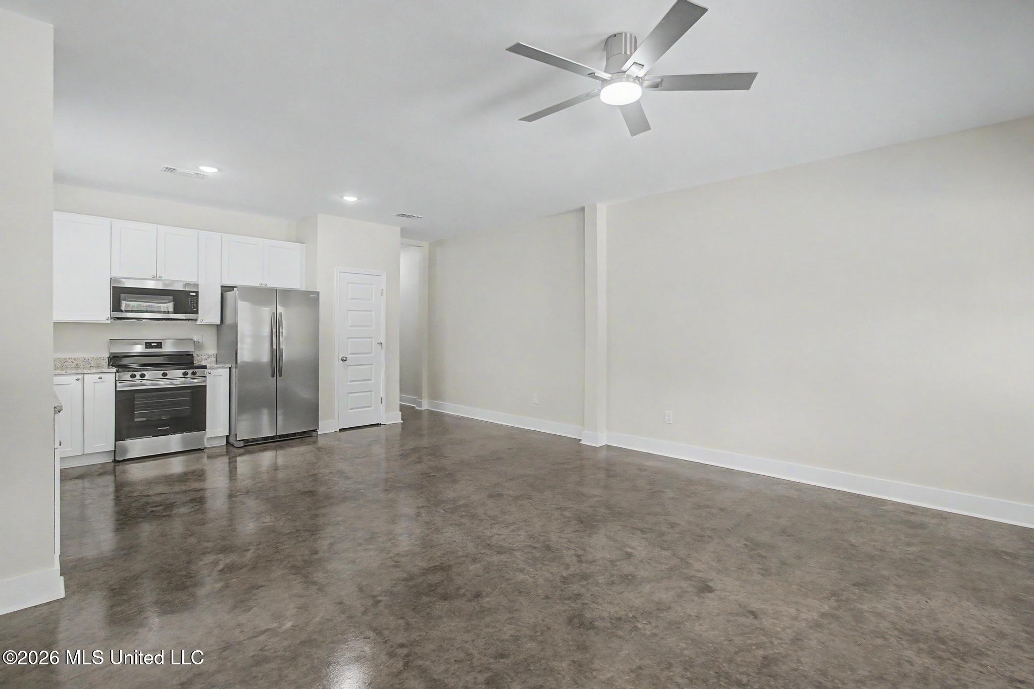 12297 Massachusetts Road Property Photo 5