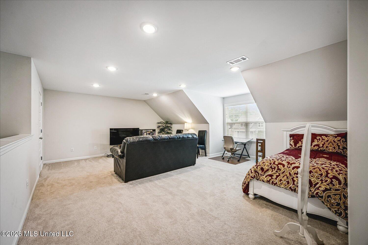 7276 Edgewater Drive Property Photo 24