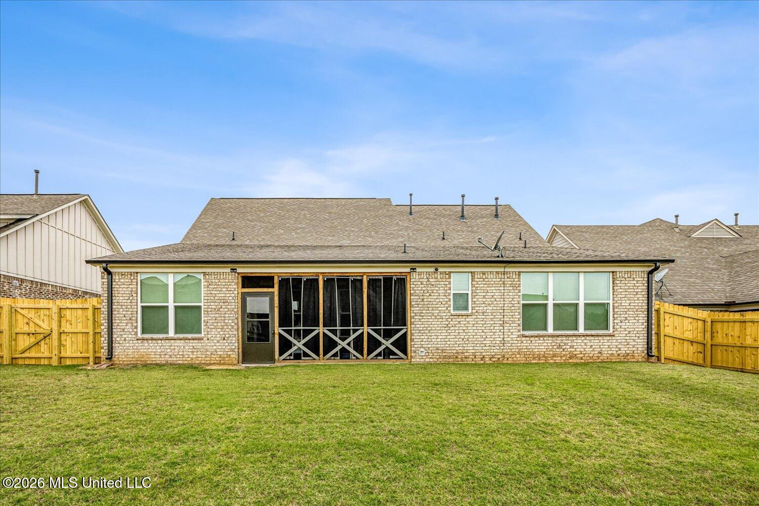 7276 Edgewater Drive Property Photo 28