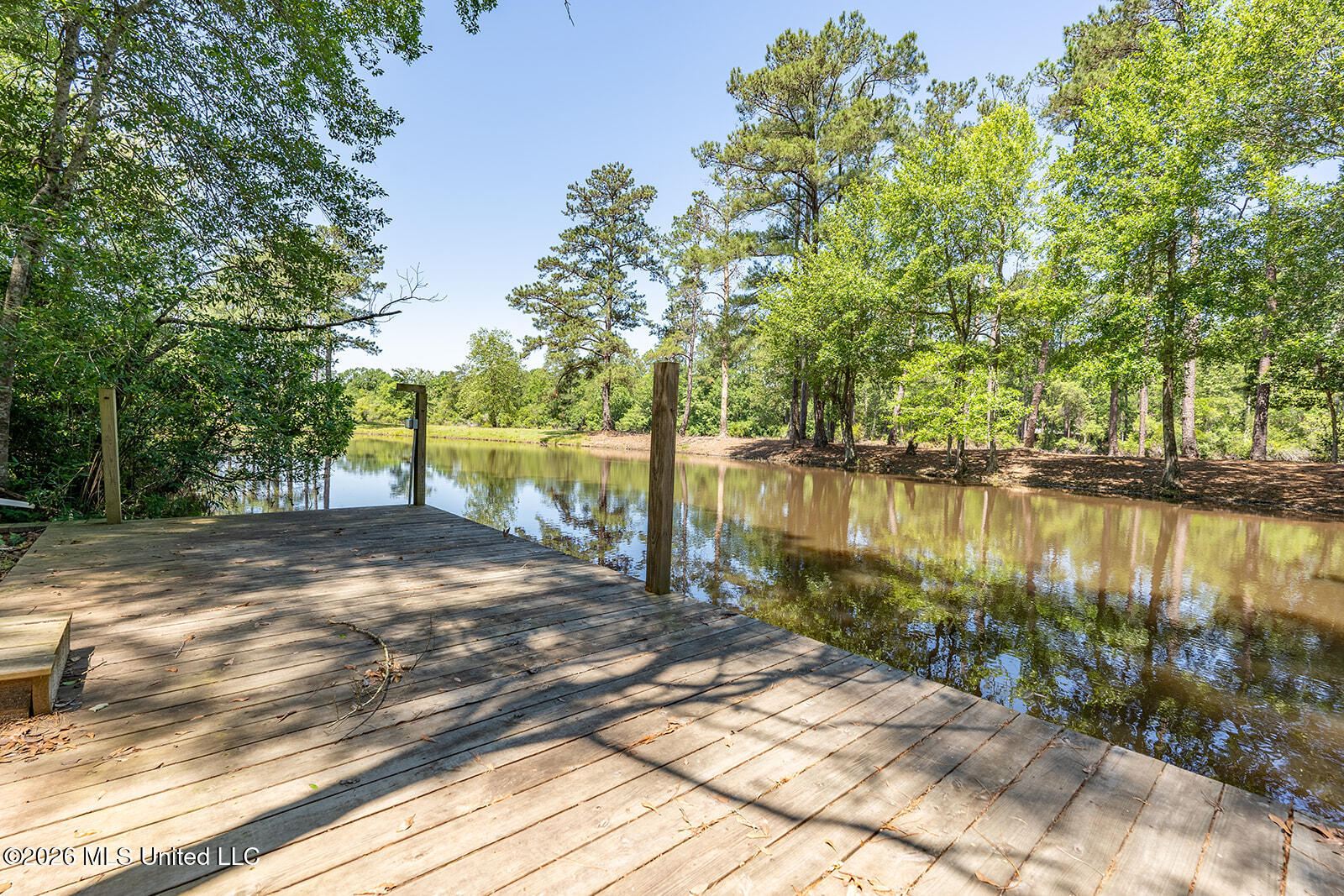 1836 E Lakeshore Drive Property Photo 6