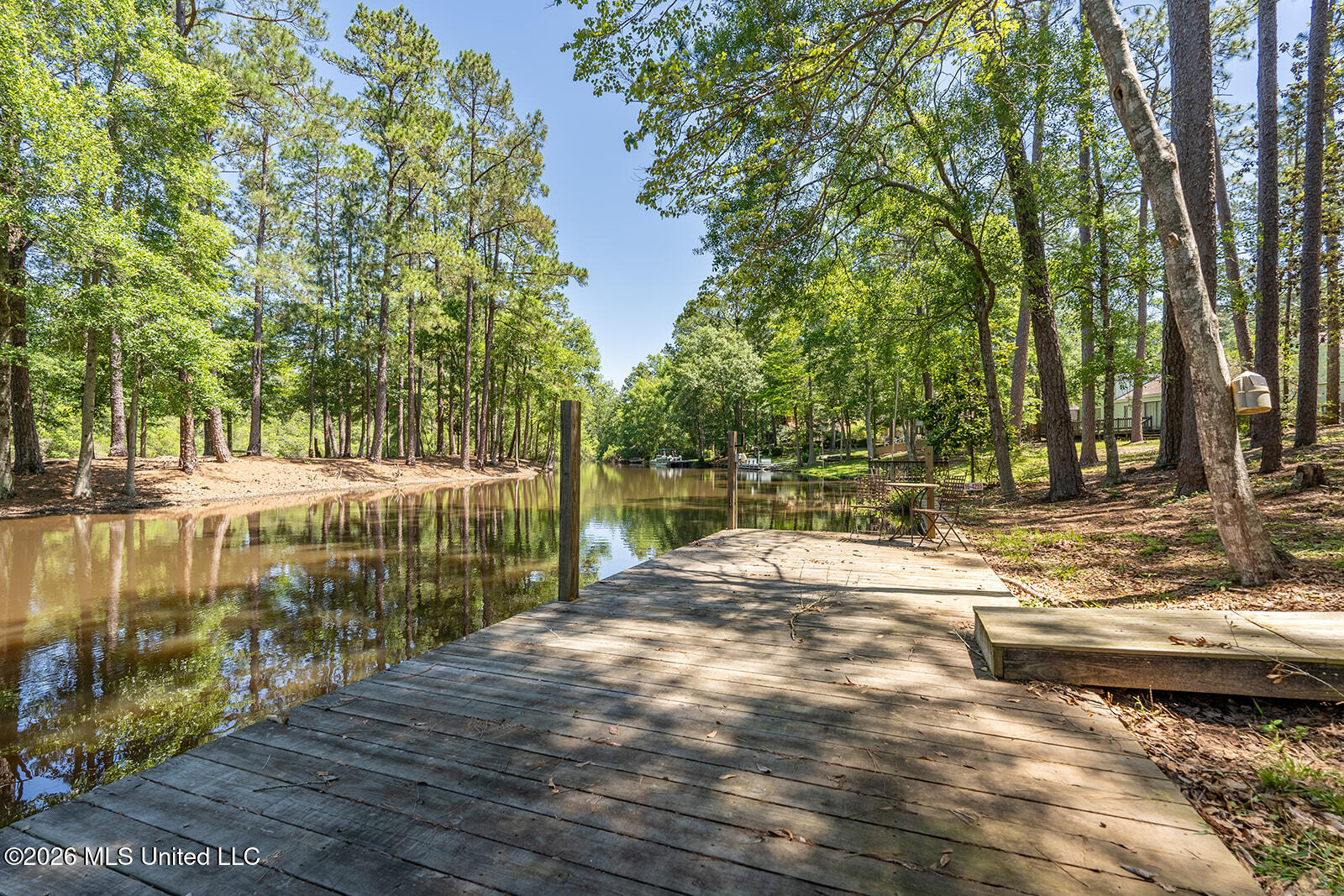 1836 E Lakeshore Drive Property Photo 8