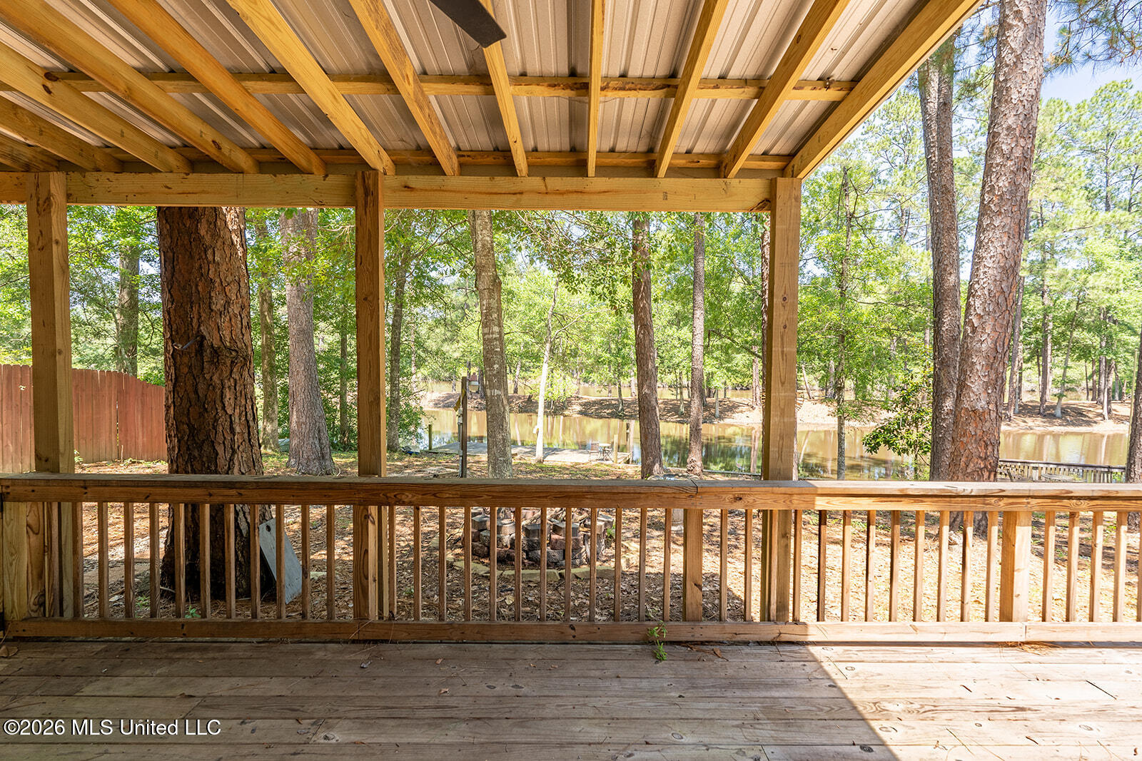 1836 E Lakeshore Drive Property Photo 15