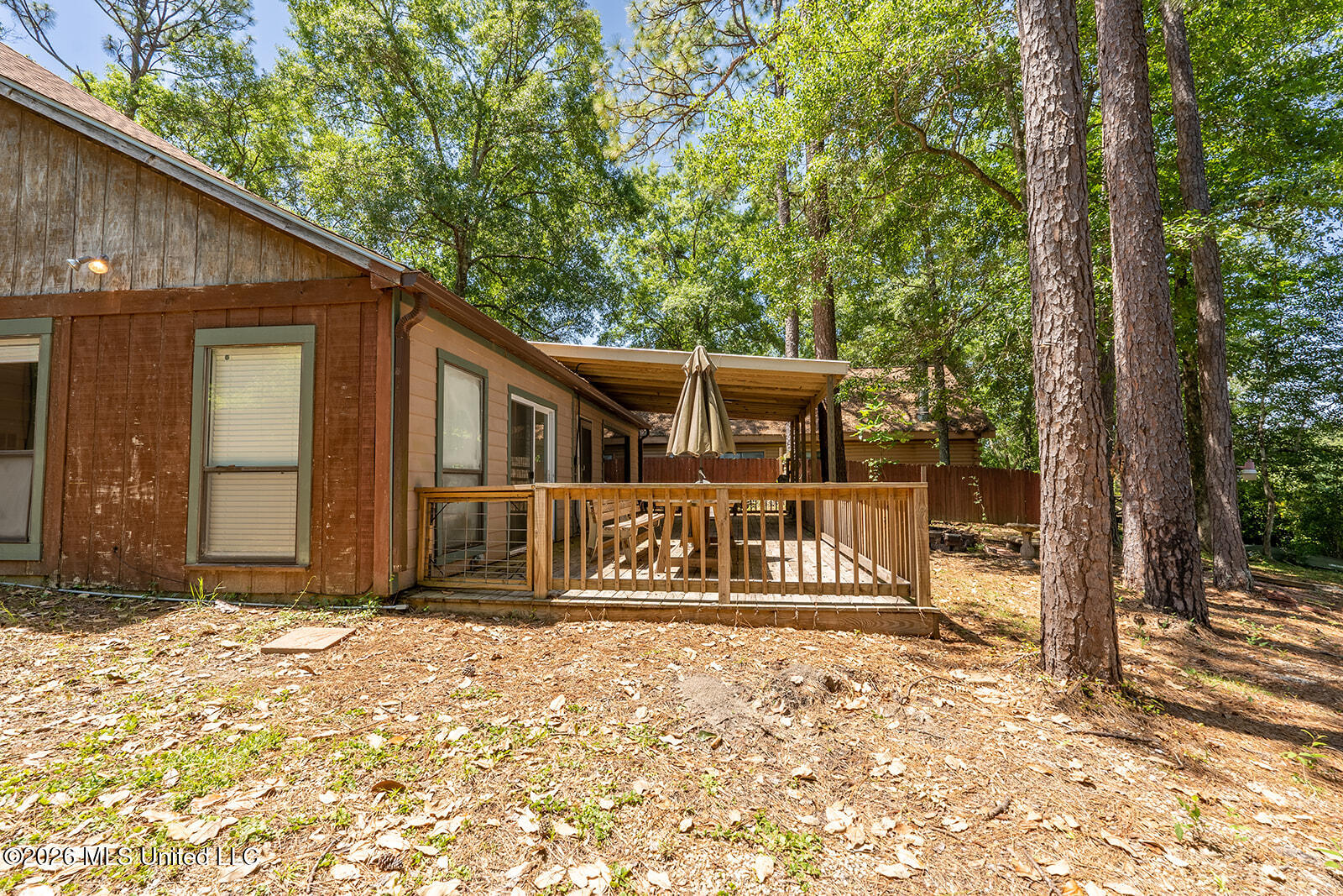 1836 E Lakeshore Drive Property Photo 18