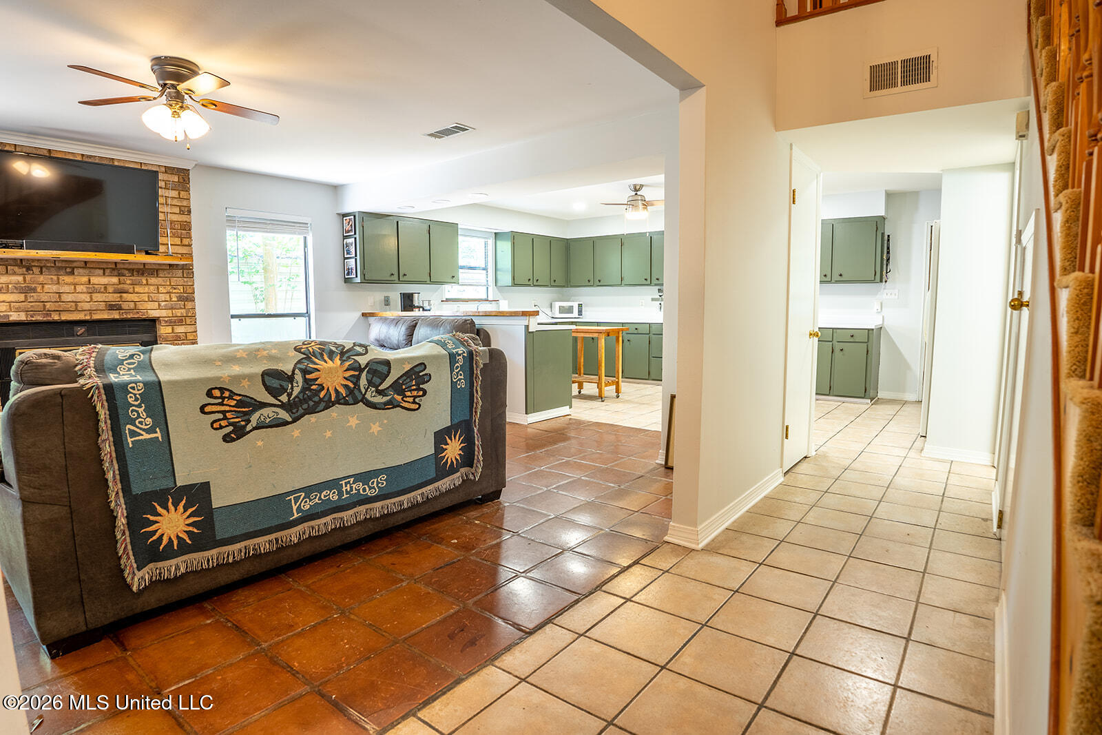 1836 E Lakeshore Drive Property Photo 35