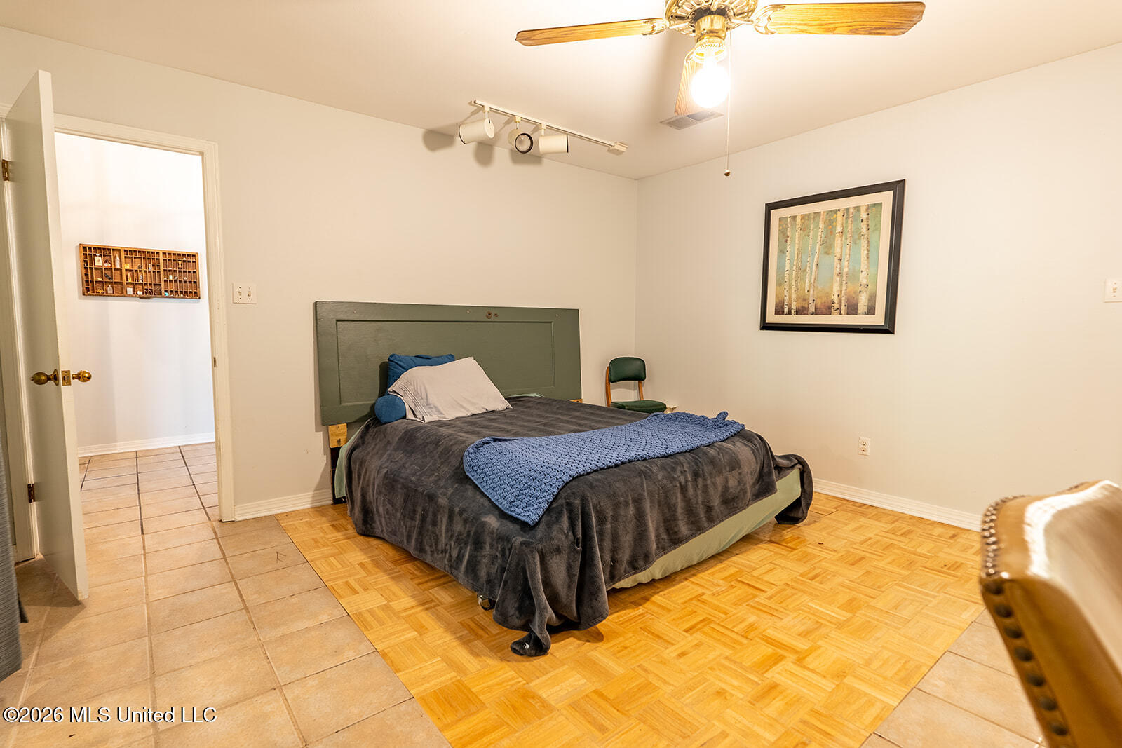 1836 E Lakeshore Drive Property Photo 37
