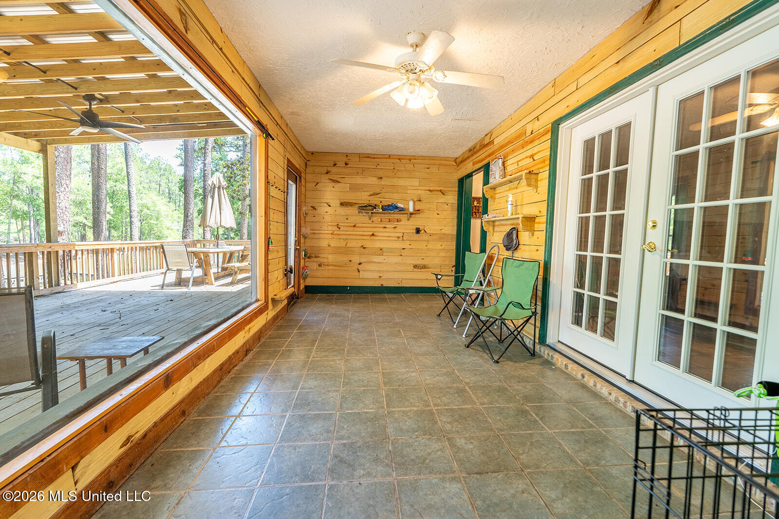 1836 E Lakeshore Drive Property Photo 43