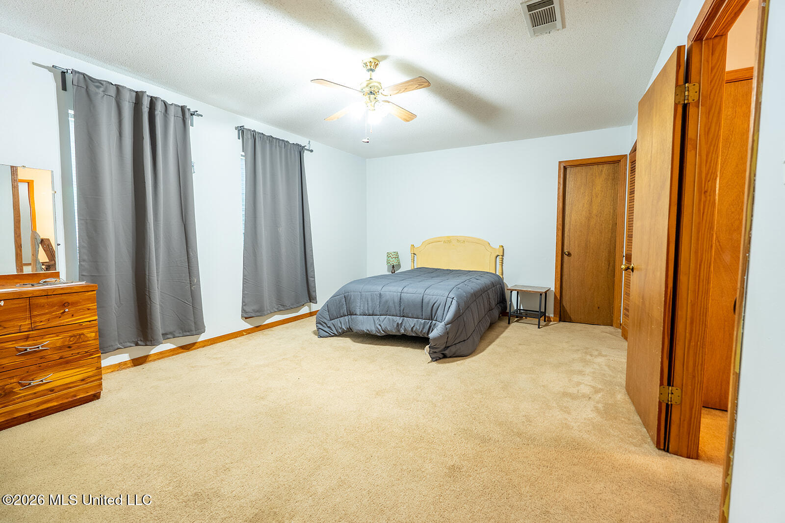 1836 E Lakeshore Drive Property Photo 54