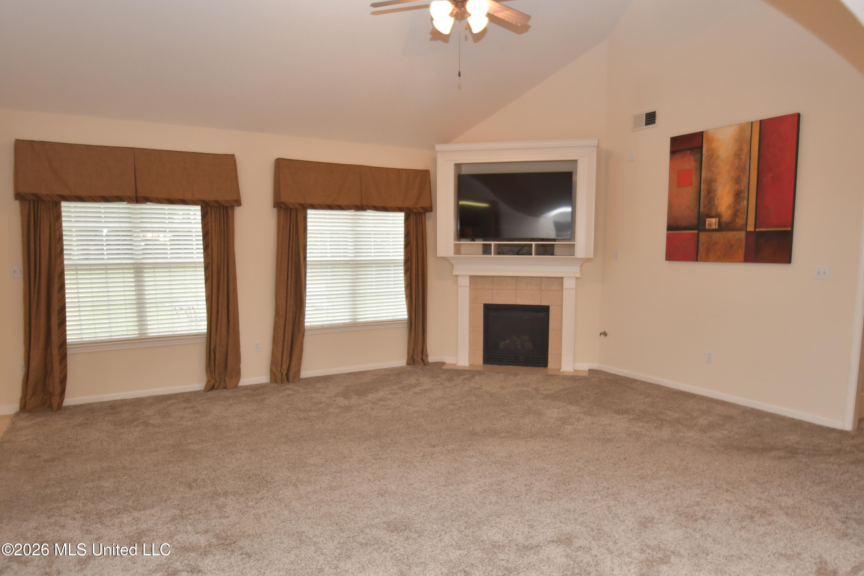 616 Ridge View Drive Property Photo 2