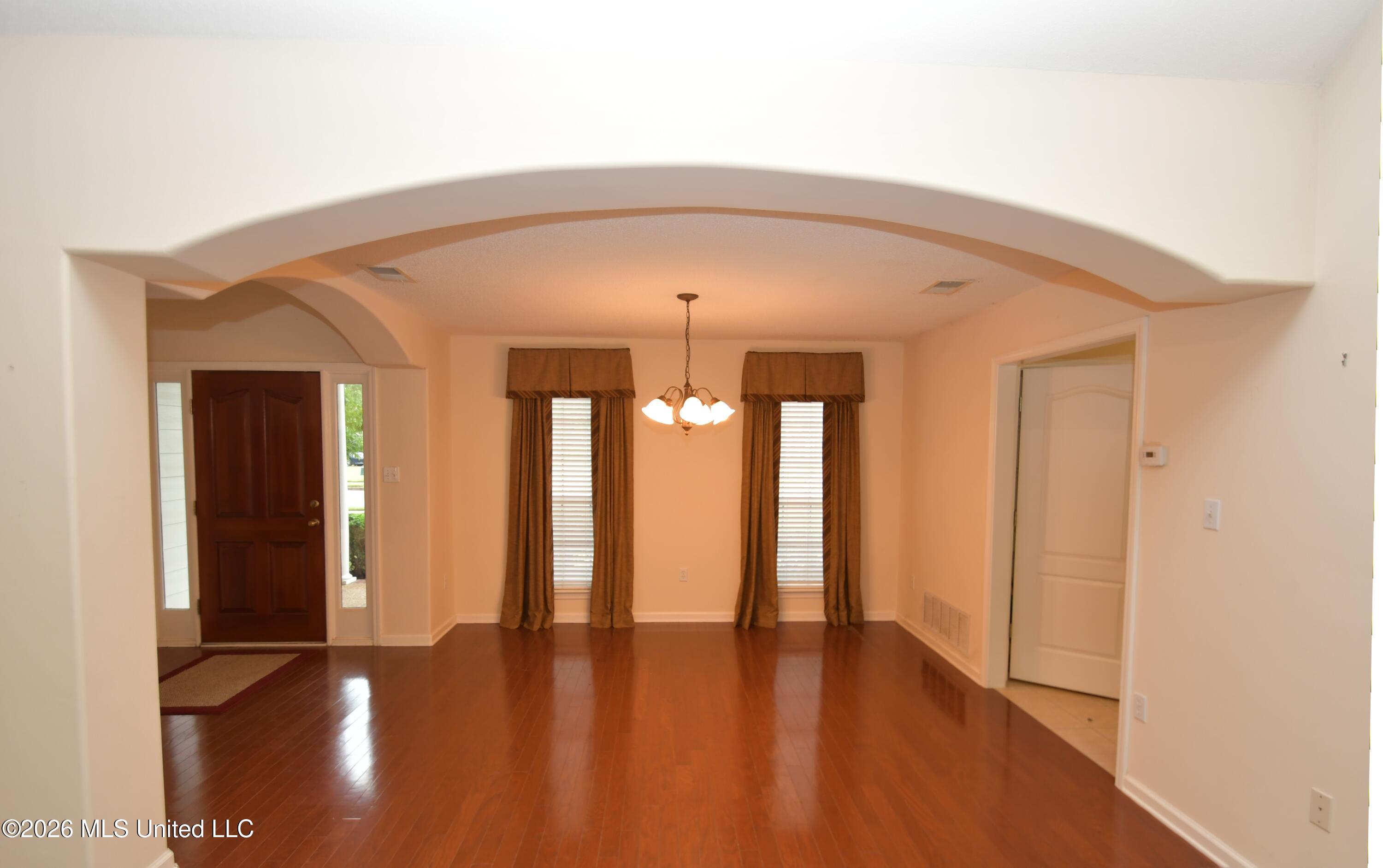 616 Ridge View Drive Property Photo 5