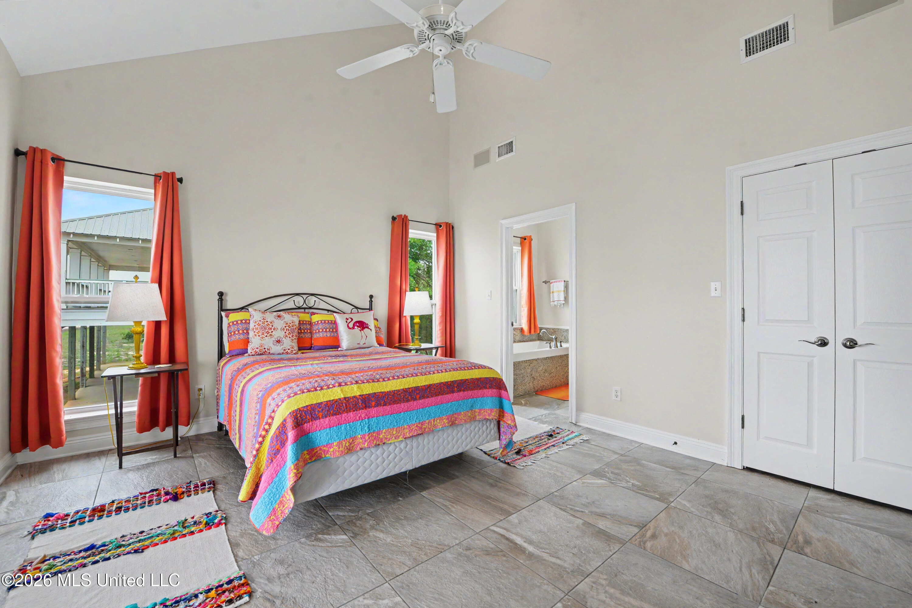 7613 Belle Fontaine Drive Property Photo 16