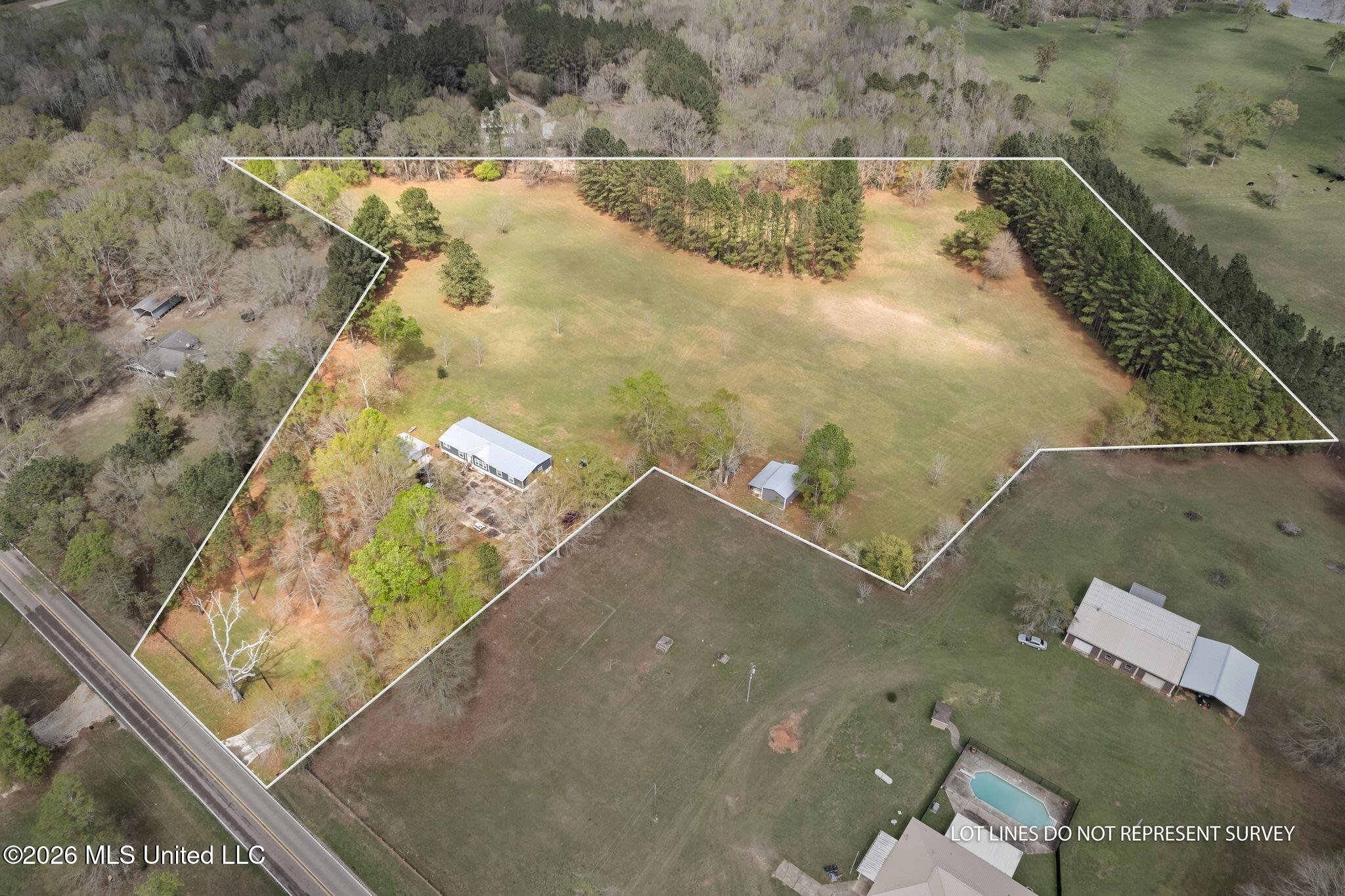 00 Highway 53 Property Photo 9