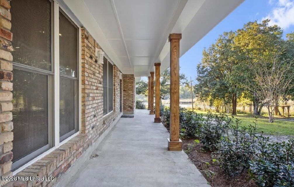 4024 Castenera Avenue Property Photo 24