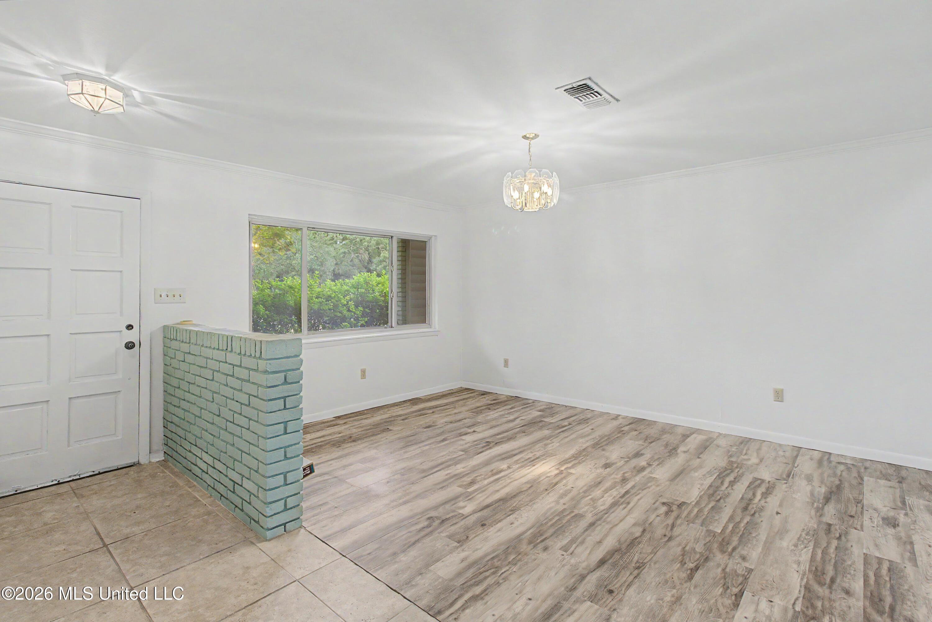 6621 Golf Club Drive Property Photo 5