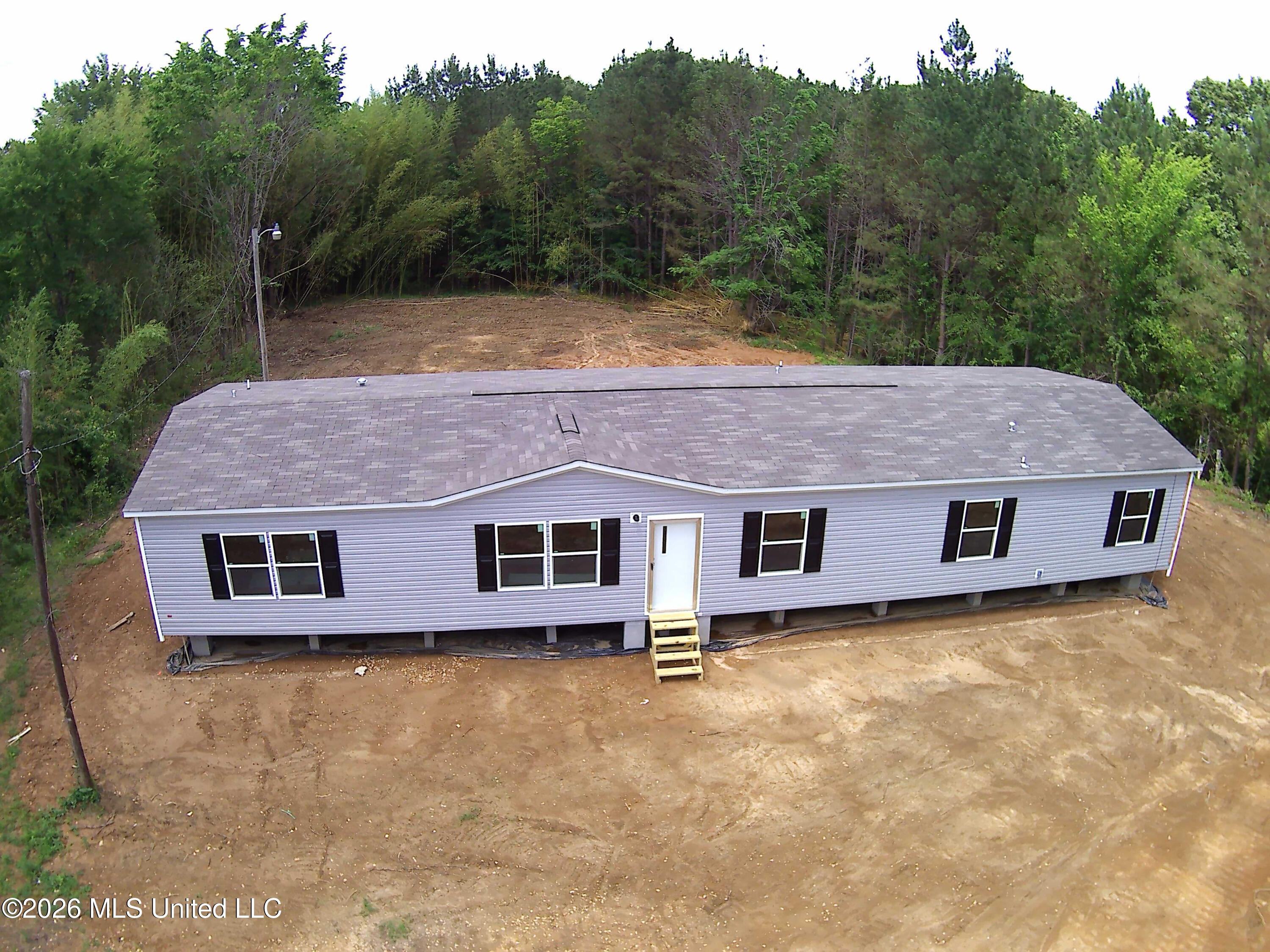 778 Rebecca Drive Property Photo 5