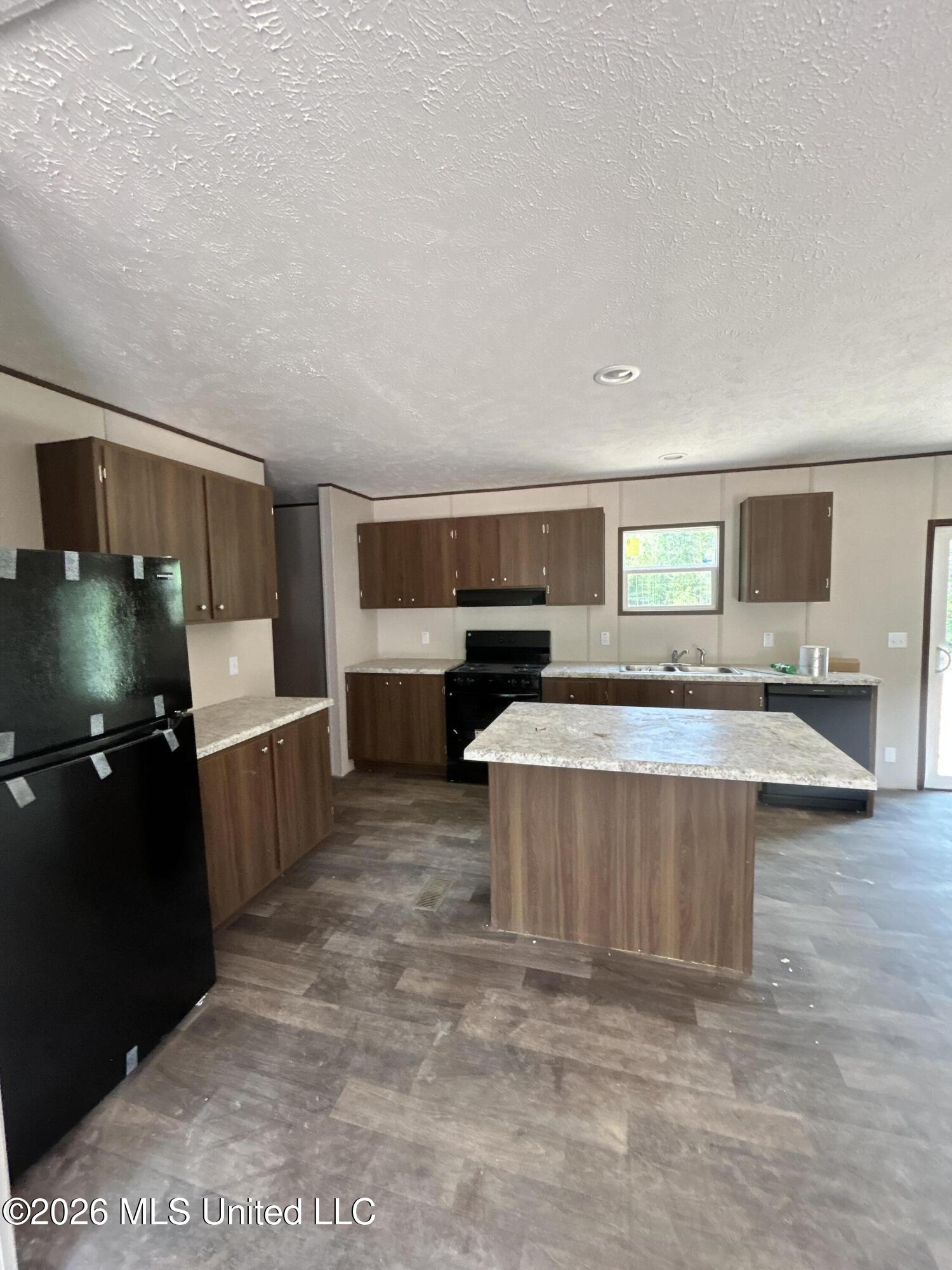 778 Rebecca Drive Property Photo 8