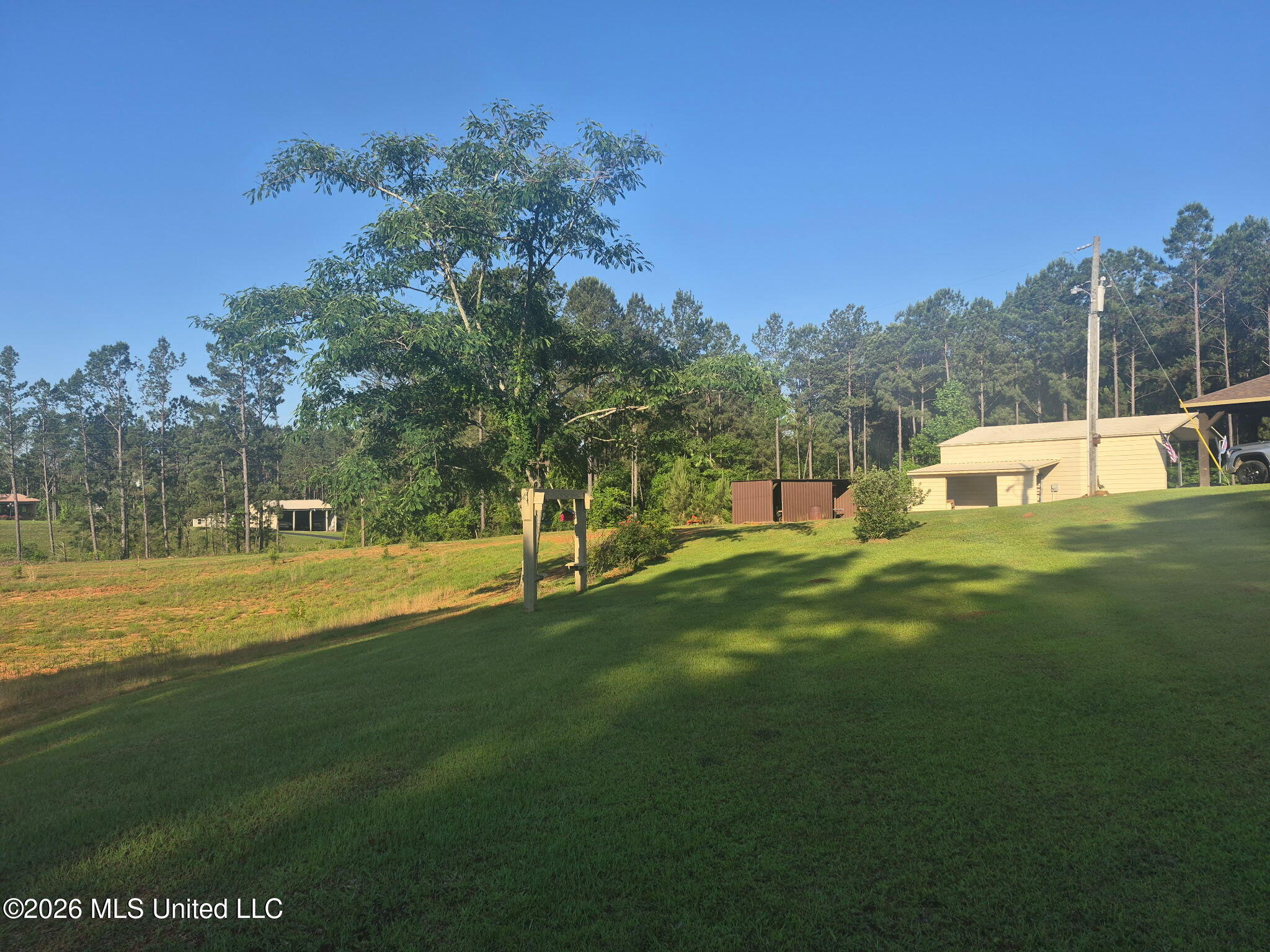 106 County Road 3600 Property Photo 17