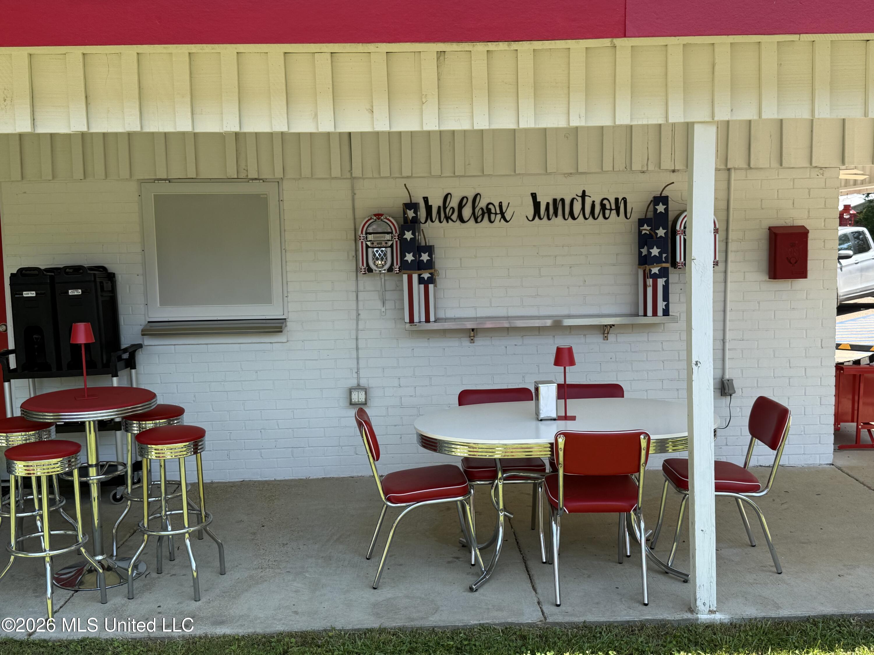 1105 Grand Avenue Property Photo 19