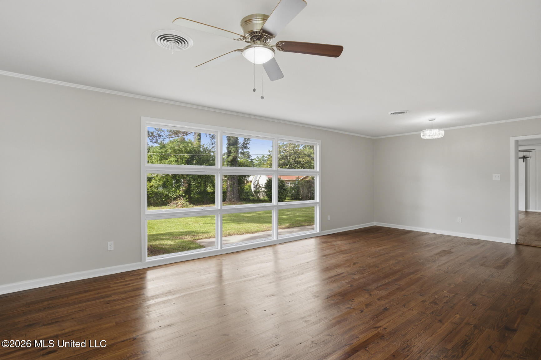 912 Lee Avenue Property Photo 7