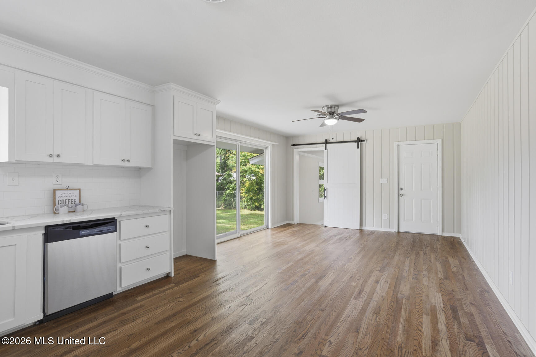 912 Lee Avenue Property Photo 12