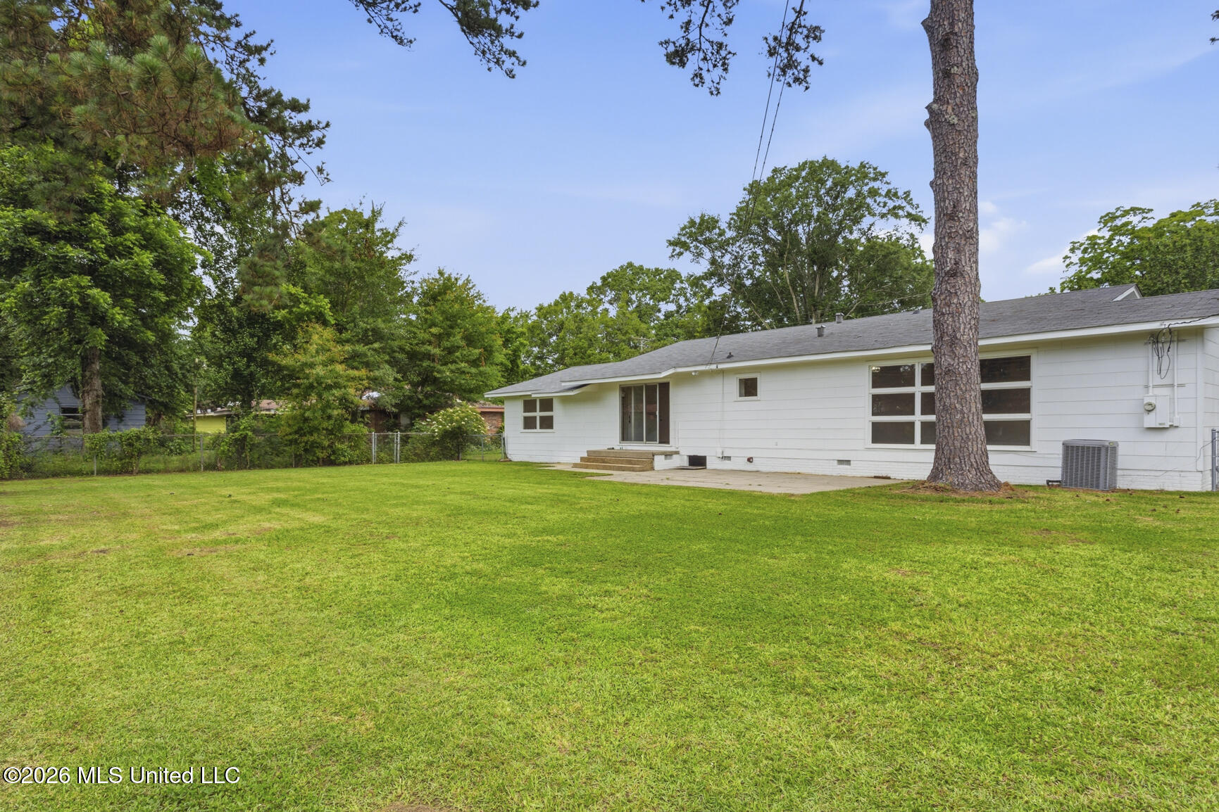 912 Lee Avenue Property Photo 29