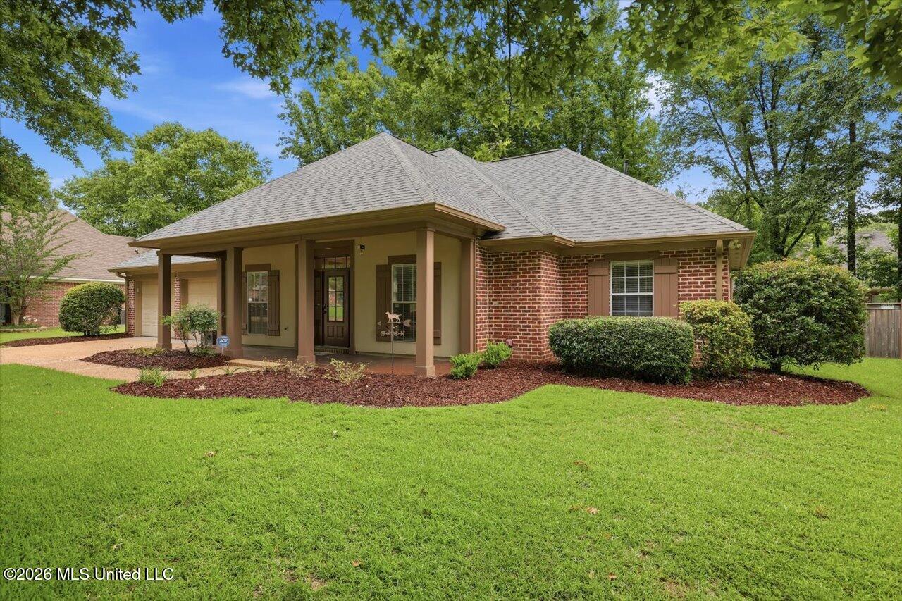 103 Stonebridge Lane Property Photo 2