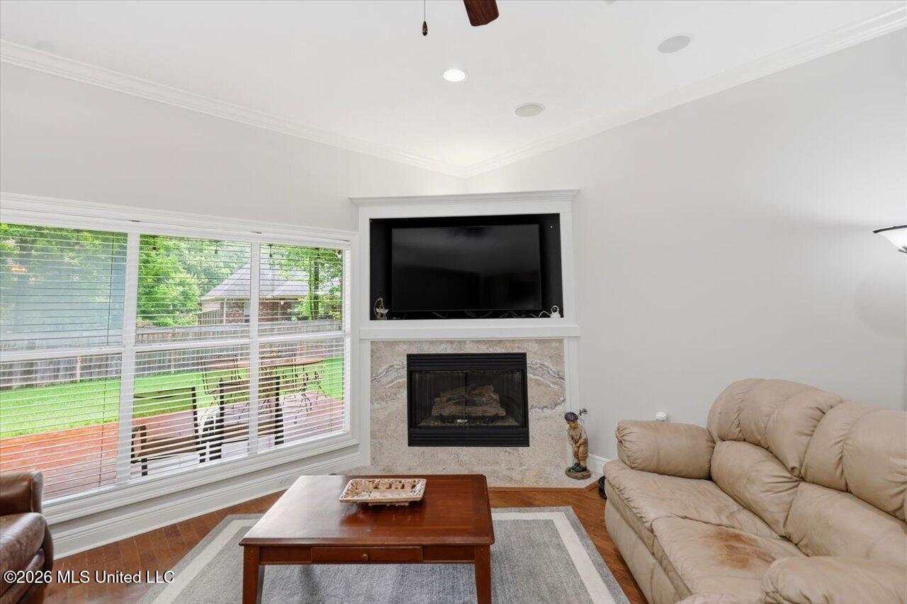 103 Stonebridge Lane Property Photo 7
