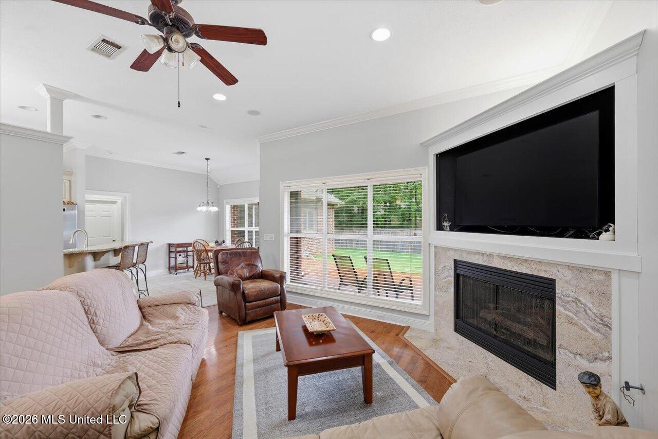 103 Stonebridge Lane Property Photo 11