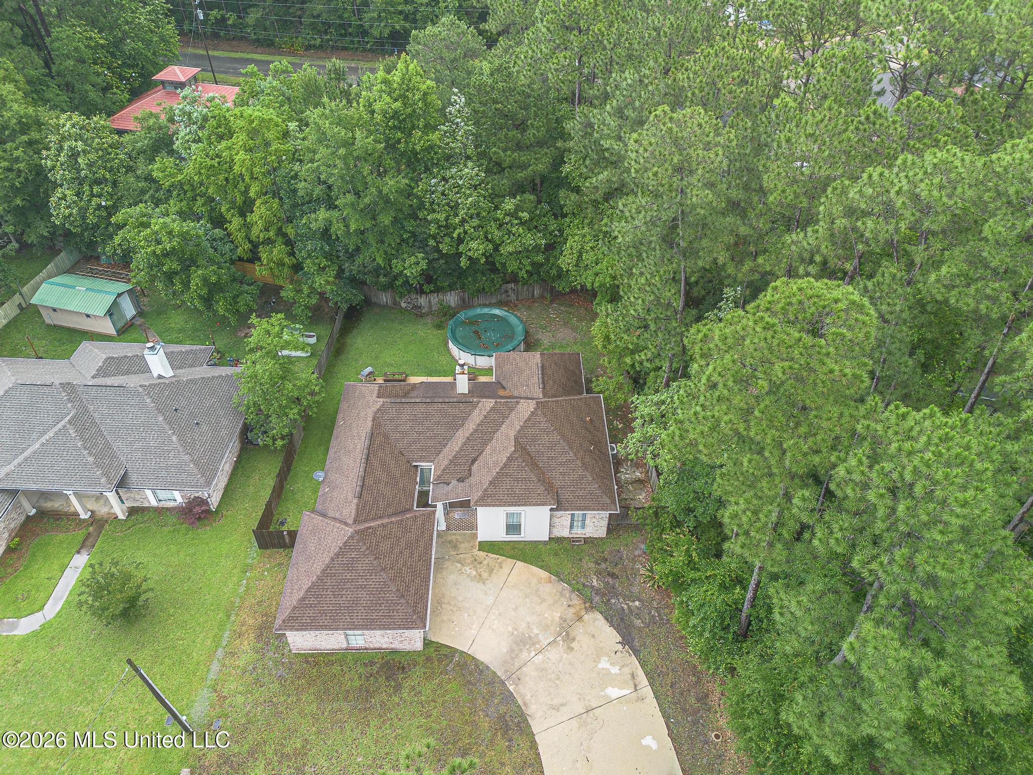 73636 N Diamondhead Drive Property Photo 3