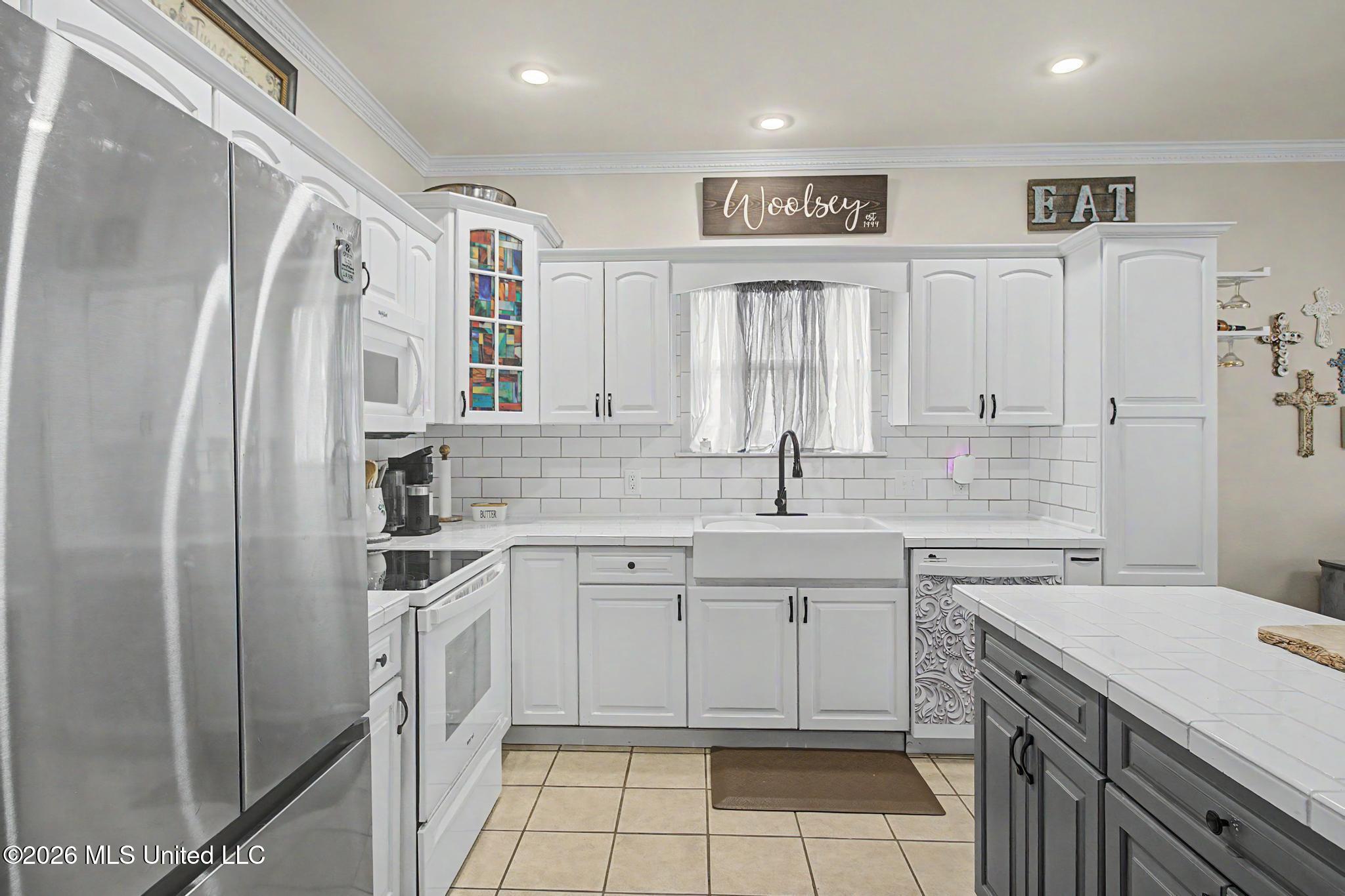 73636 N Diamondhead Drive Property Photo 10