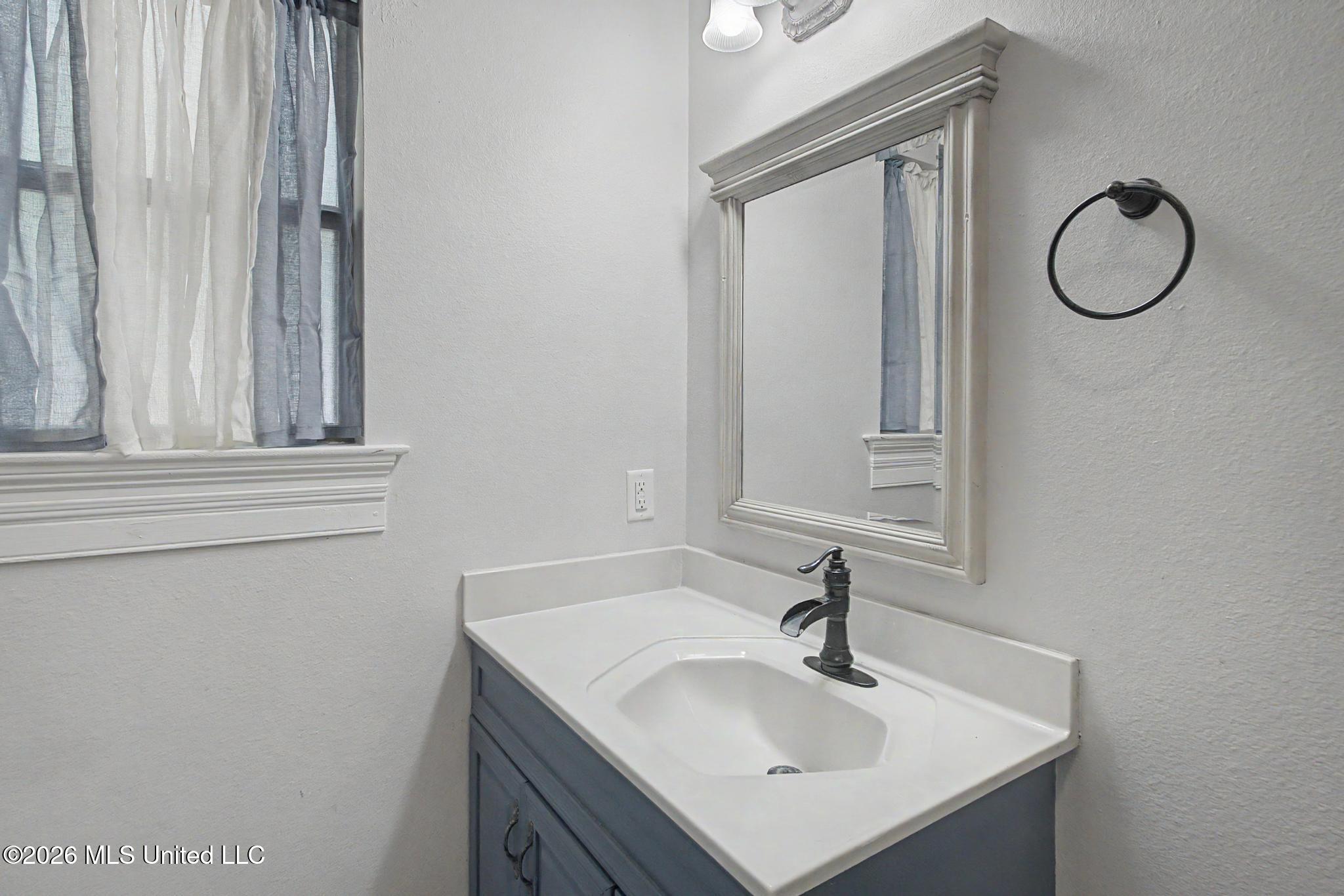 73636 N Diamondhead Drive Property Photo 26