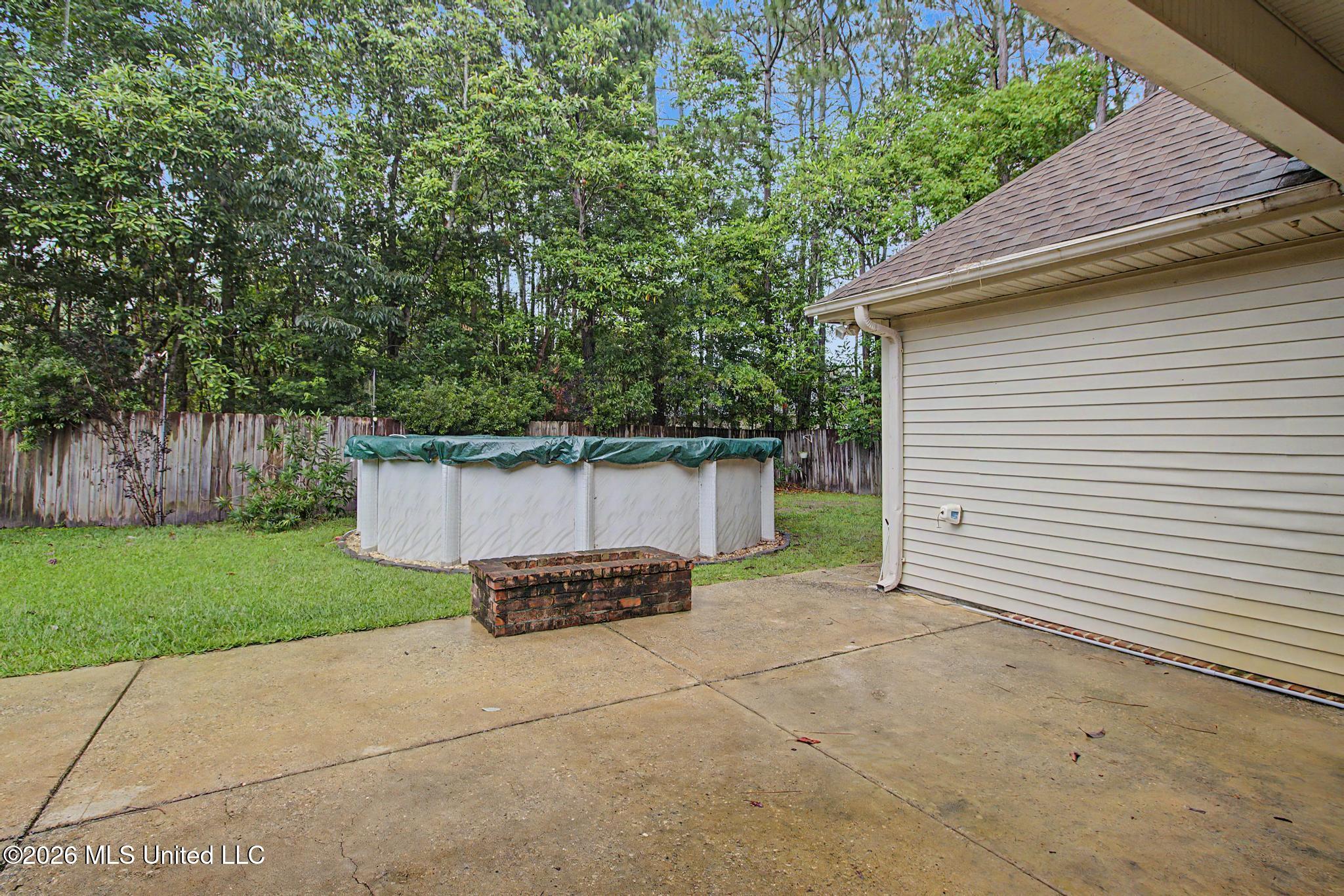 73636 N Diamondhead Drive Property Photo 28