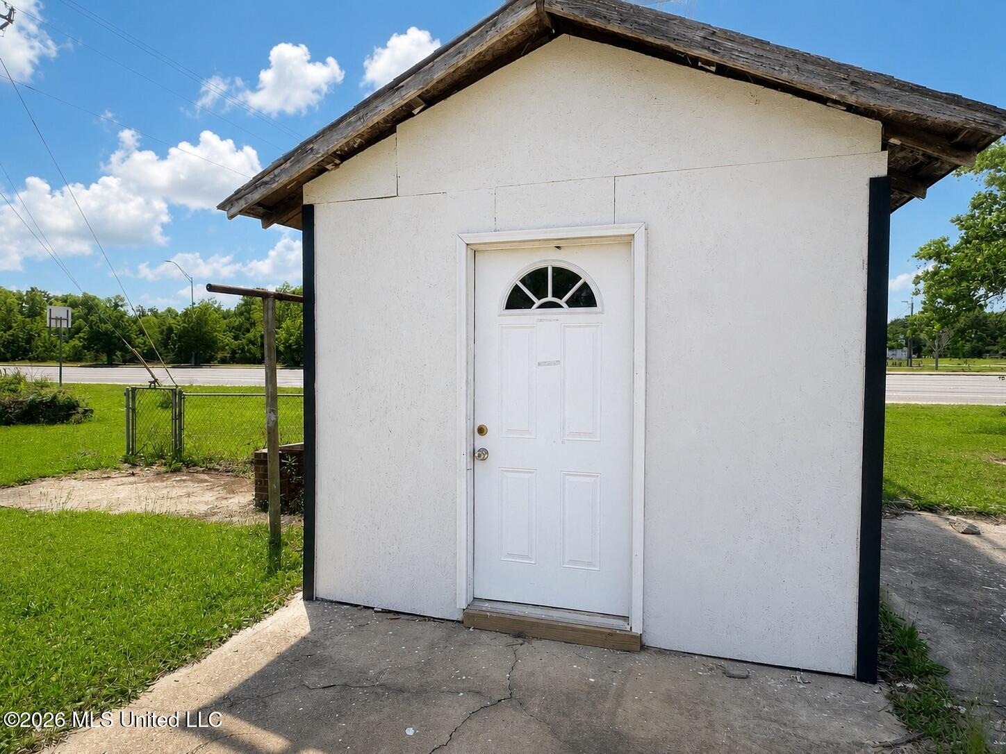 8107 Alabama Avenue Property Photo 3