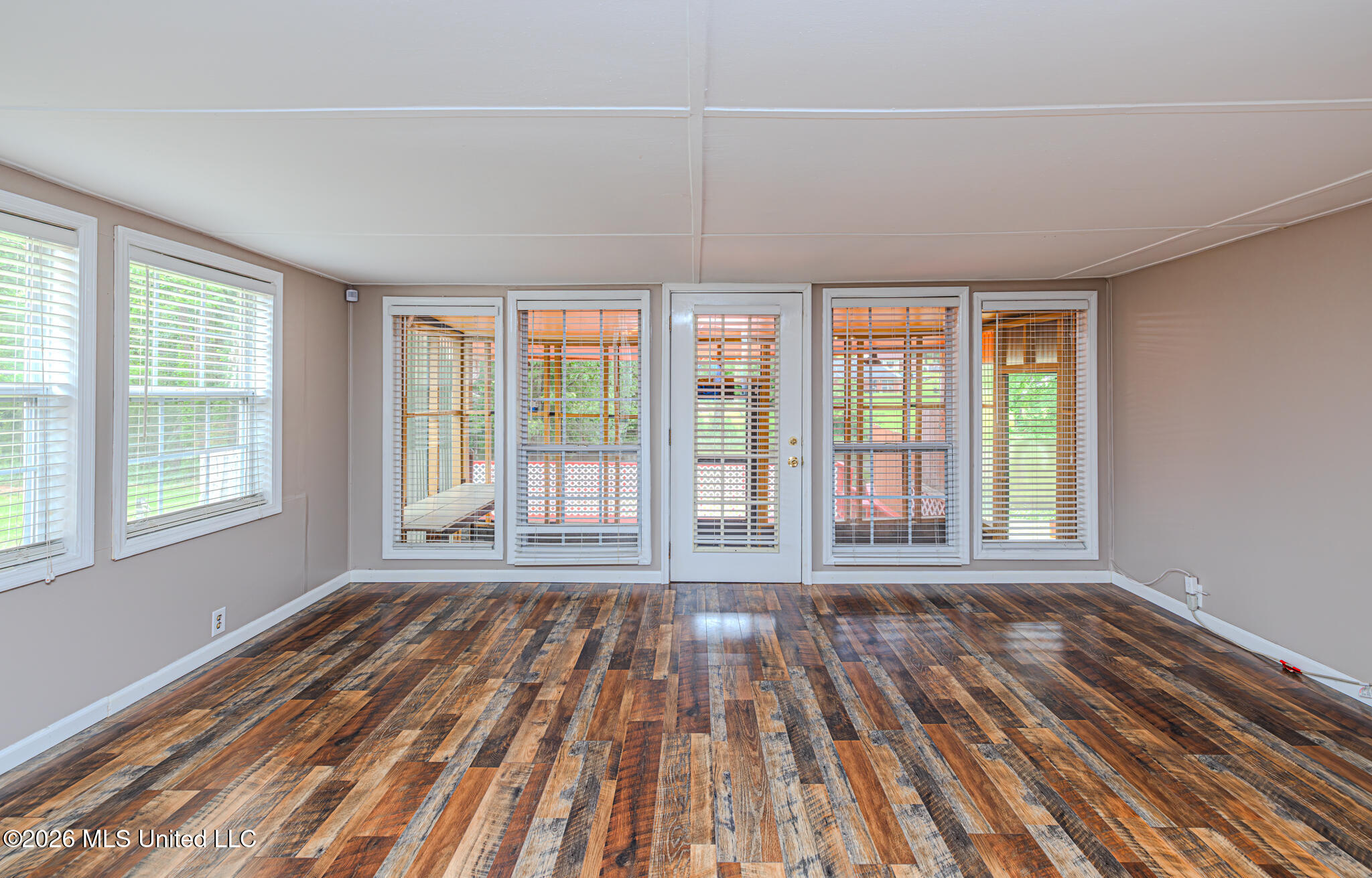 30 Watersview Drive Property Photo 15