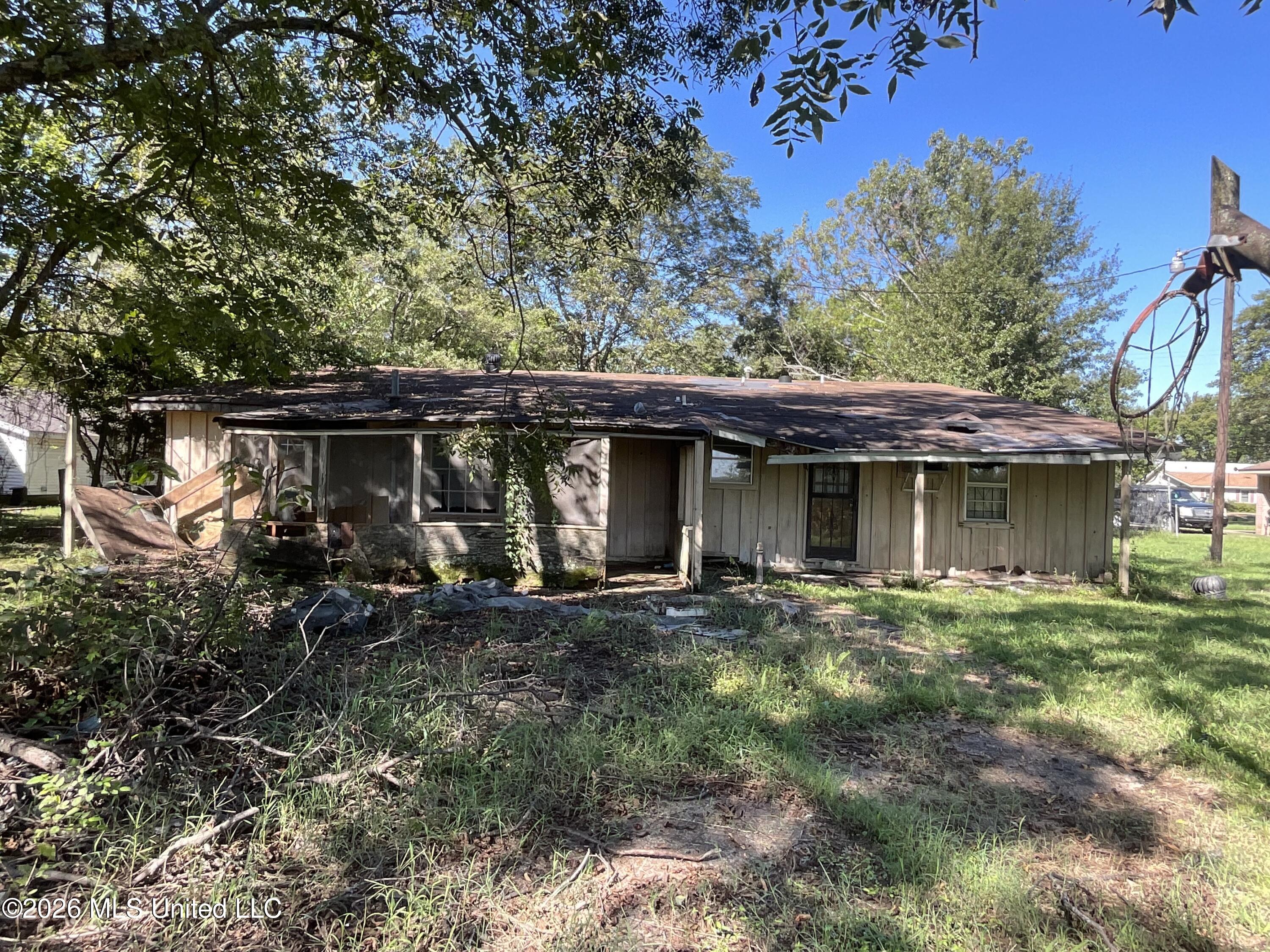 1250 Jacks Avenue Property Photo 11