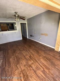1208 Bergland Street Property Photo 7