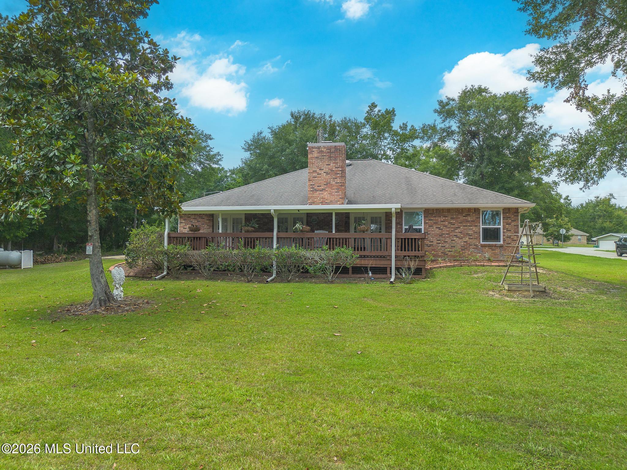 5624 Aila Street Property Photo 3