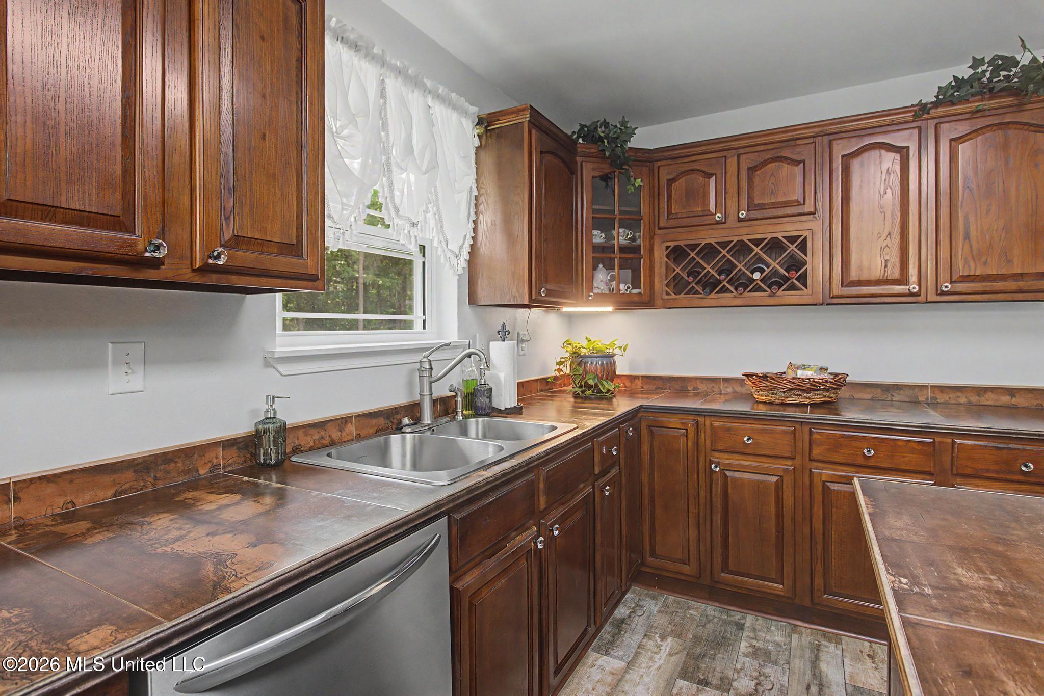 5624 Aila Street Property Photo 15