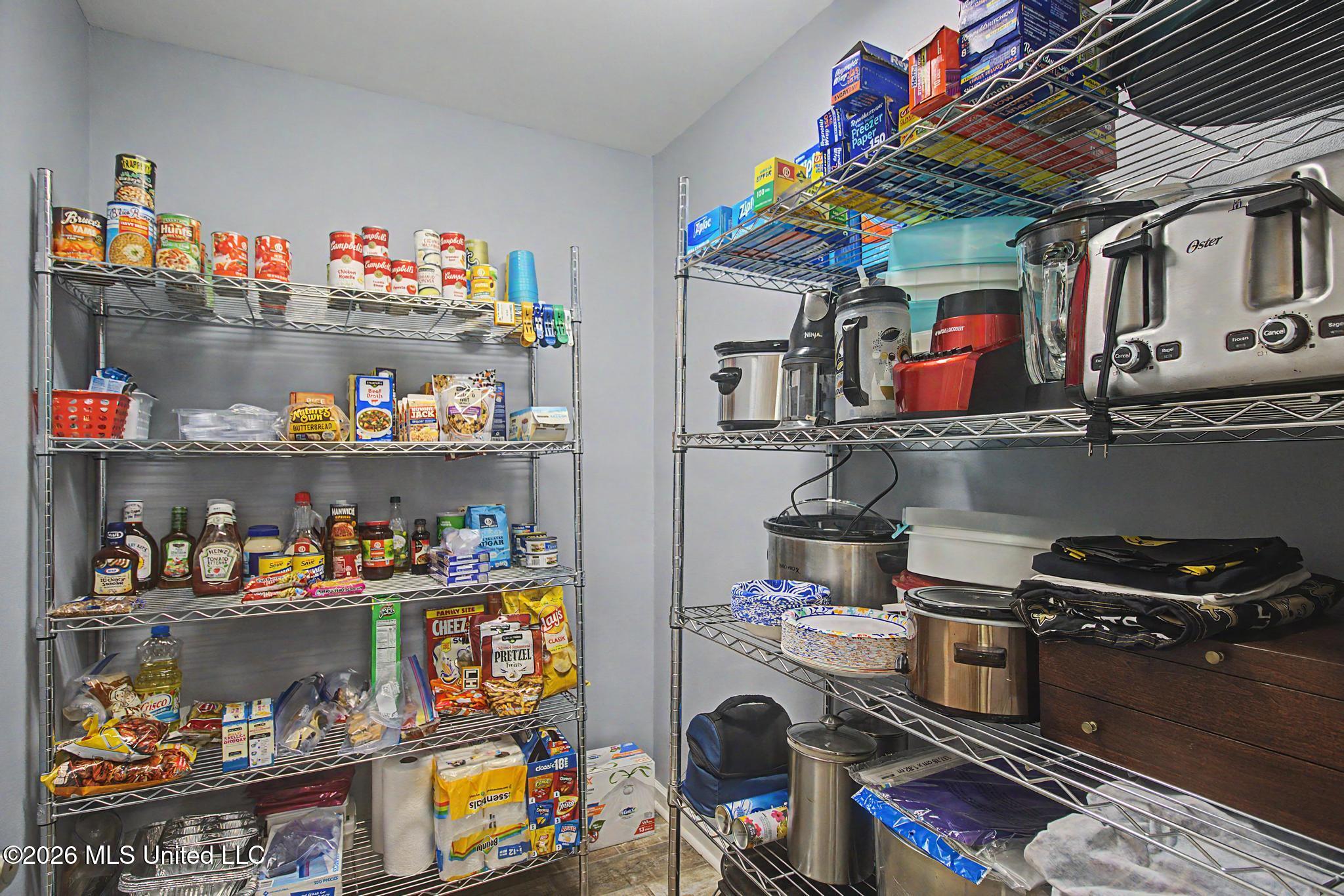 5624 Aila Street Property Photo 23