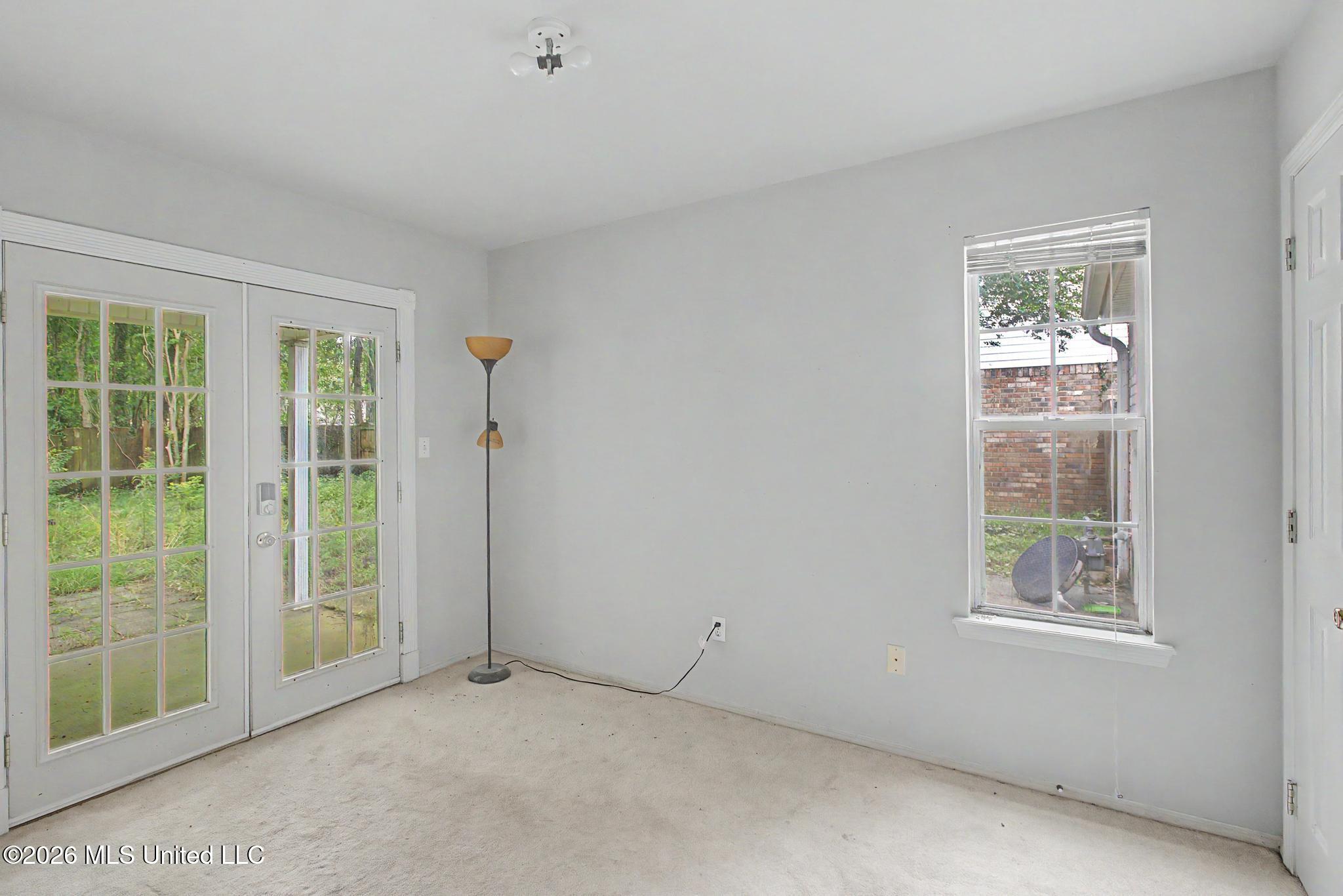 12221 Breezeway Circle Property Photo 24