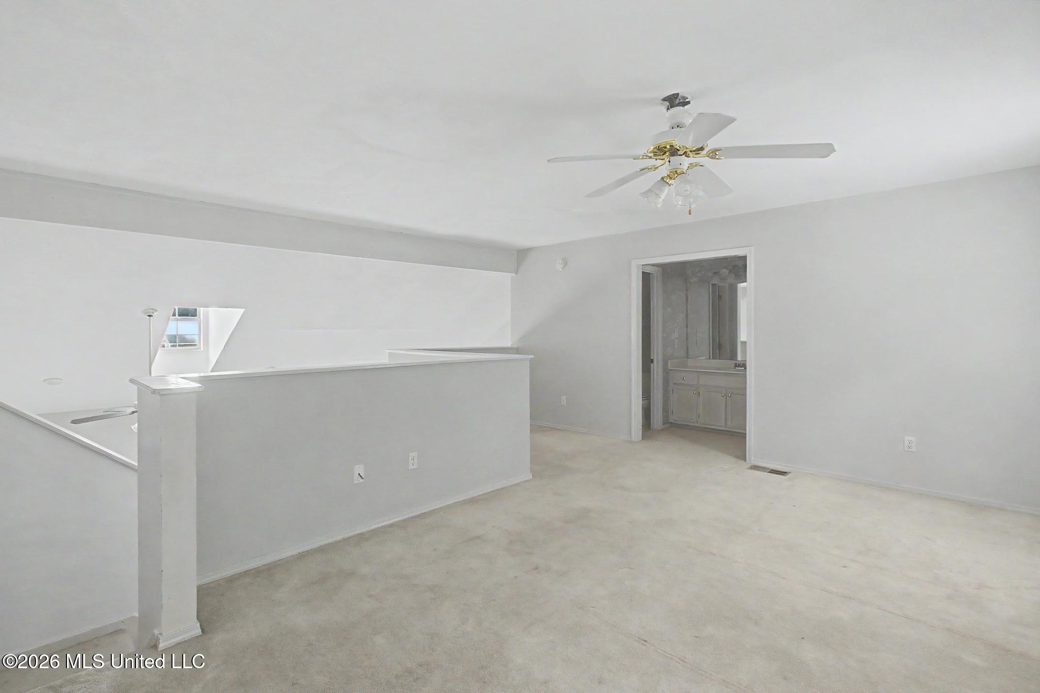 12221 Breezeway Circle Property Photo 27
