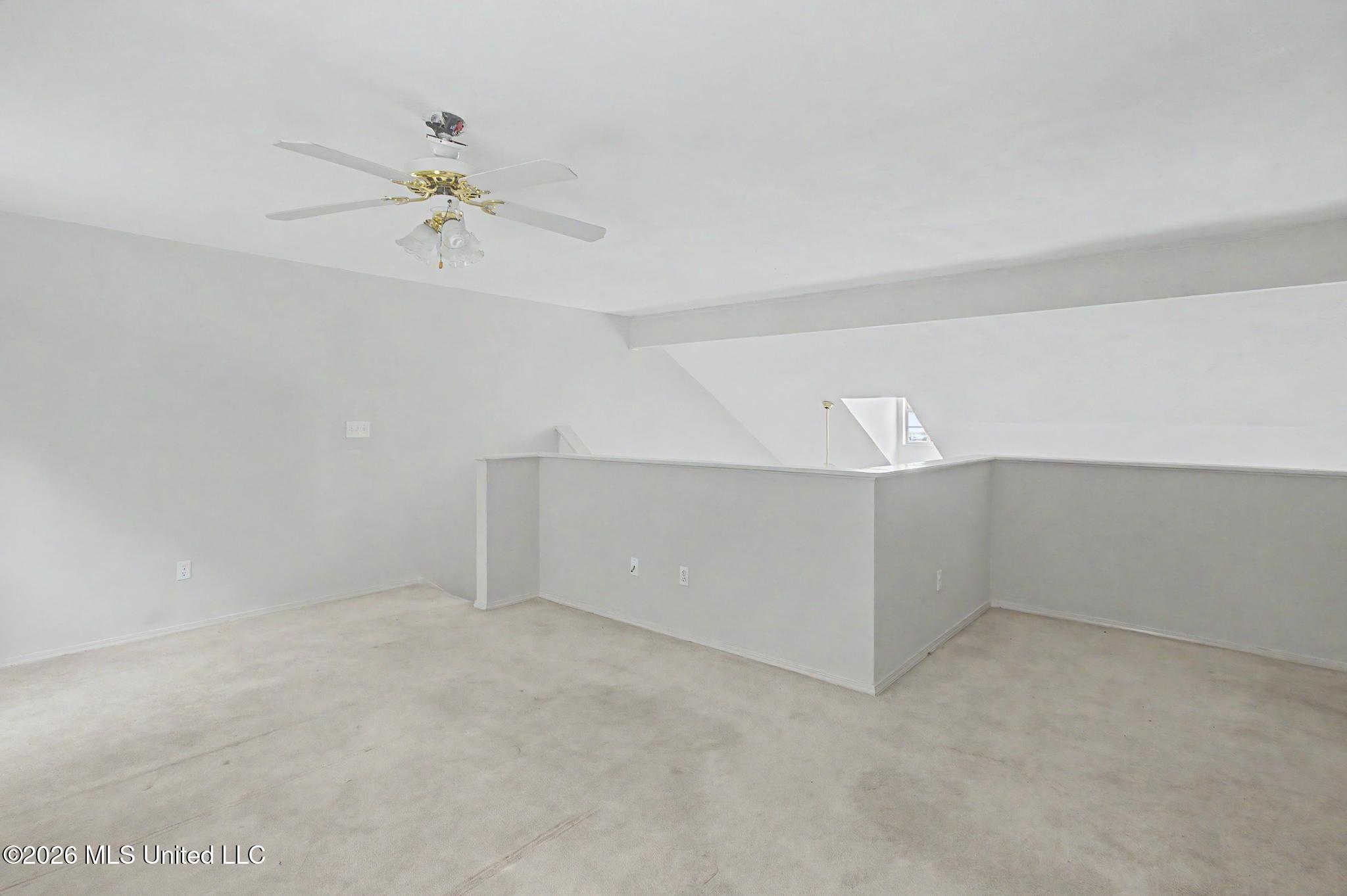12221 Breezeway Circle Property Photo 30