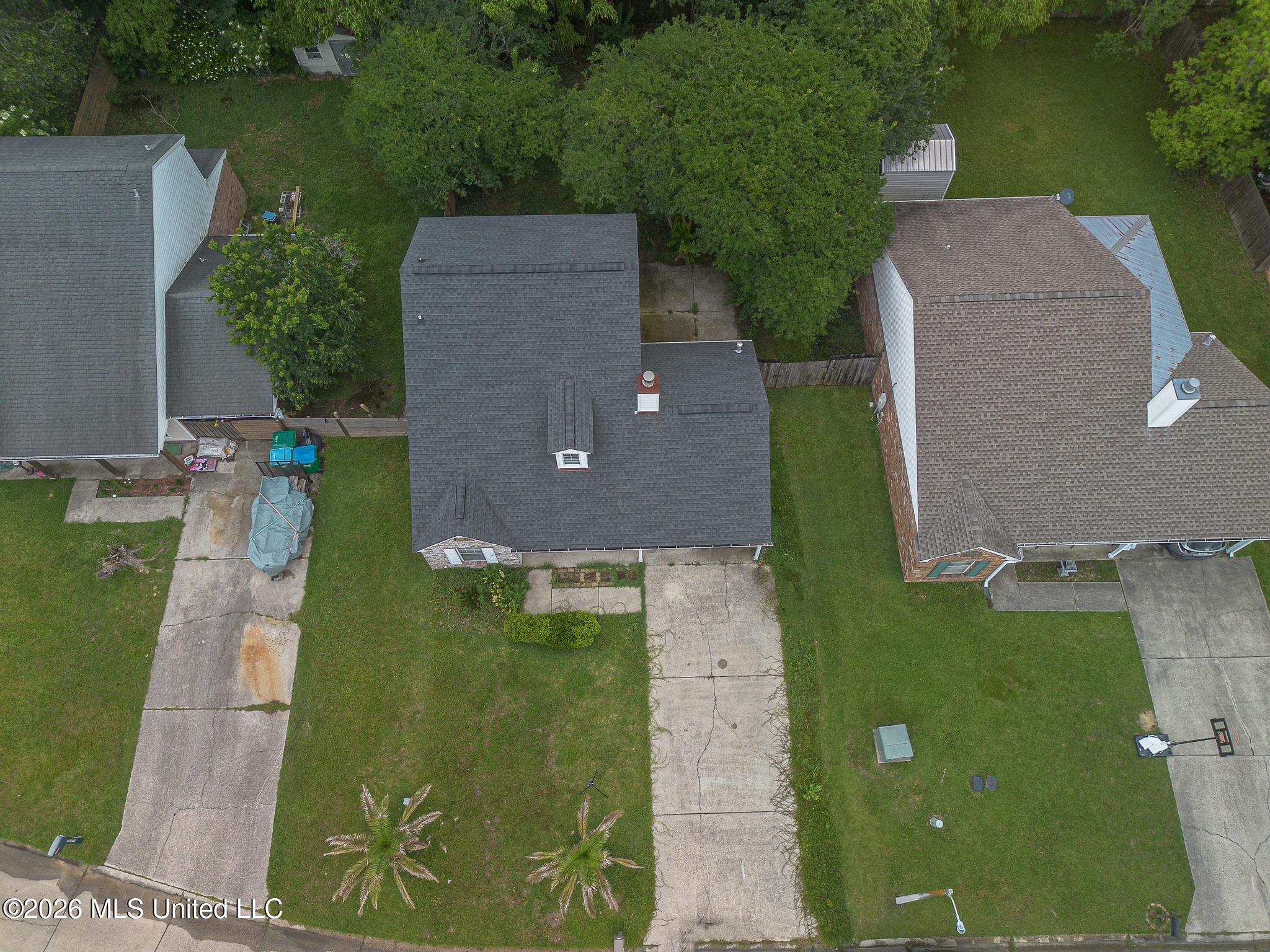 12221 Breezeway Circle Property Photo 35