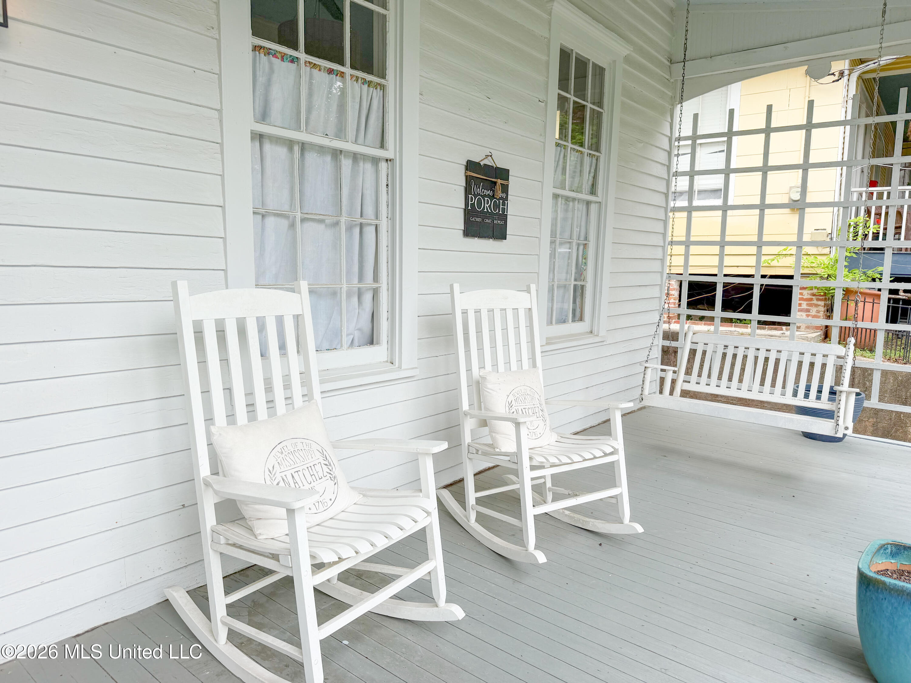 914 State Street Property Photo 5