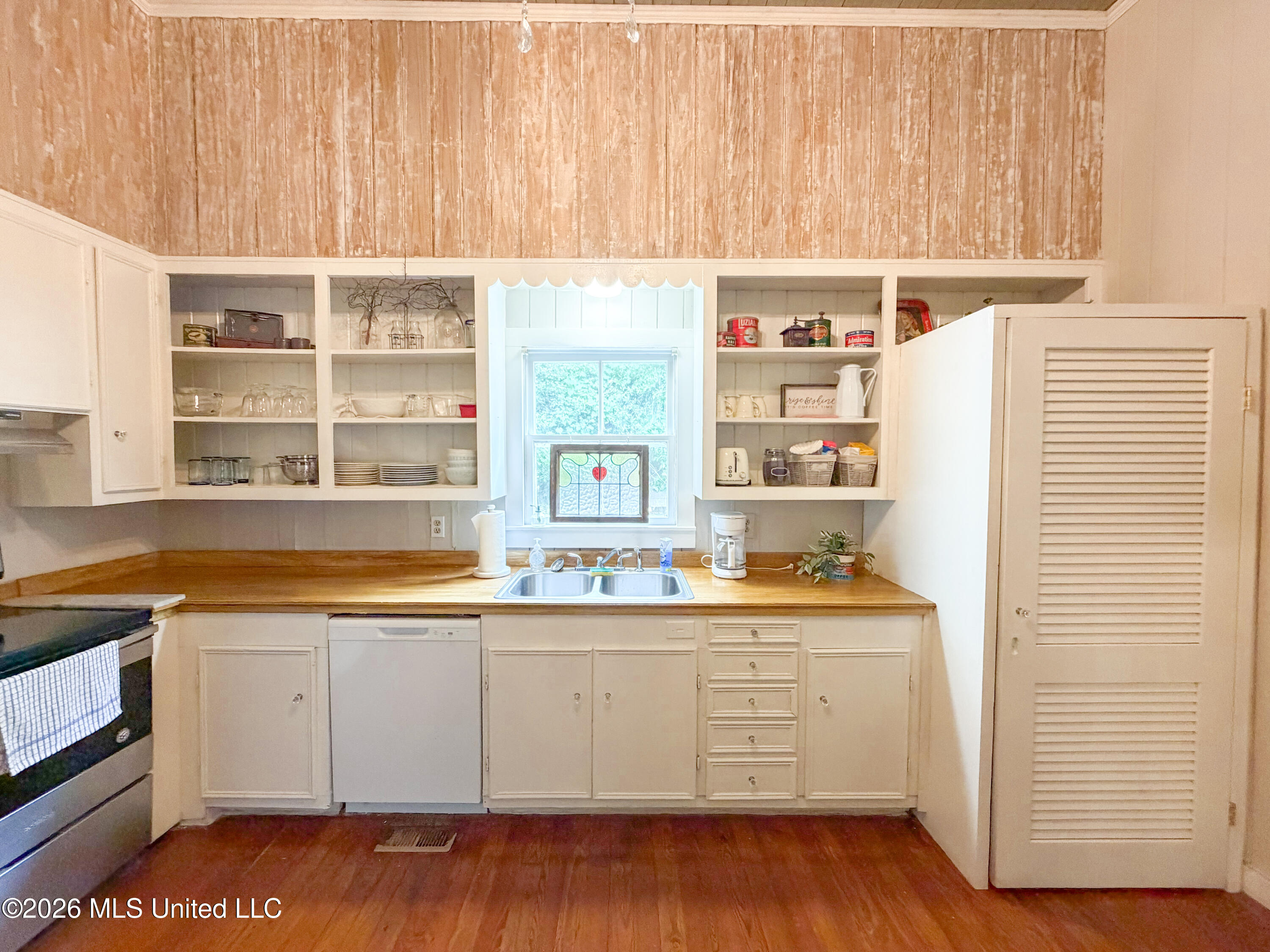 914 State Street Property Photo 36