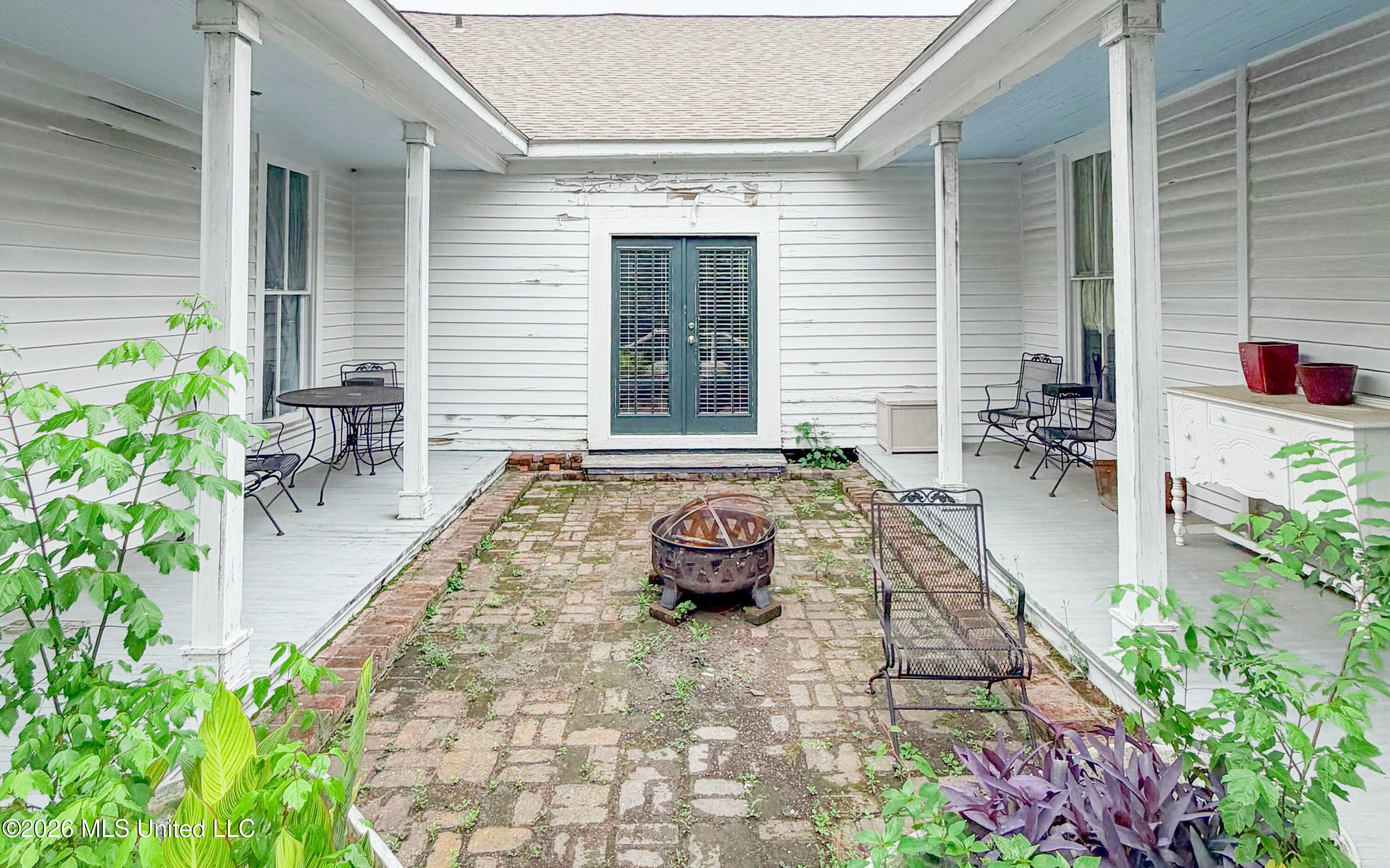 914 State Street Property Photo 39