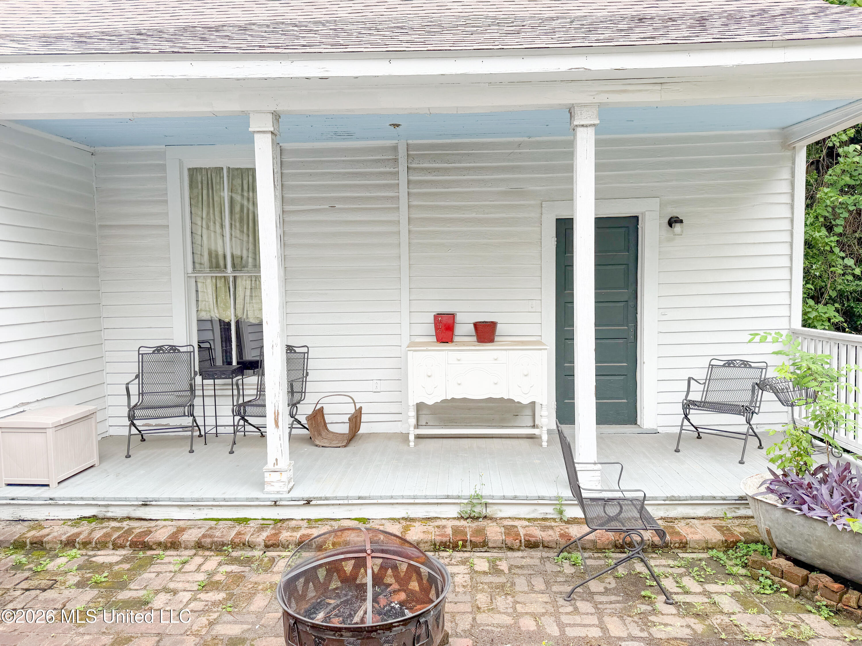 914 State Street Property Photo 40